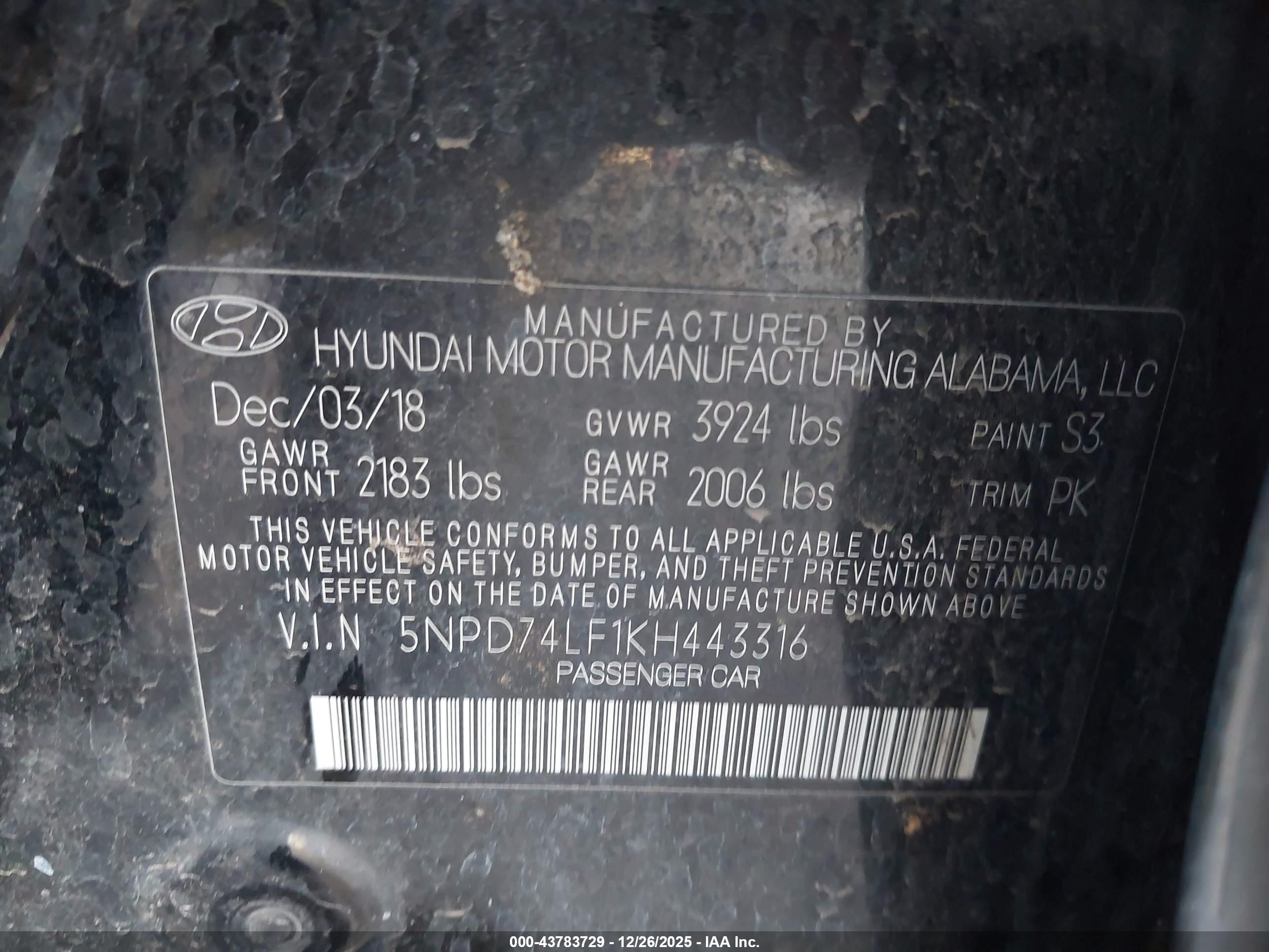 HYUNDAI ELANTRA image 9
