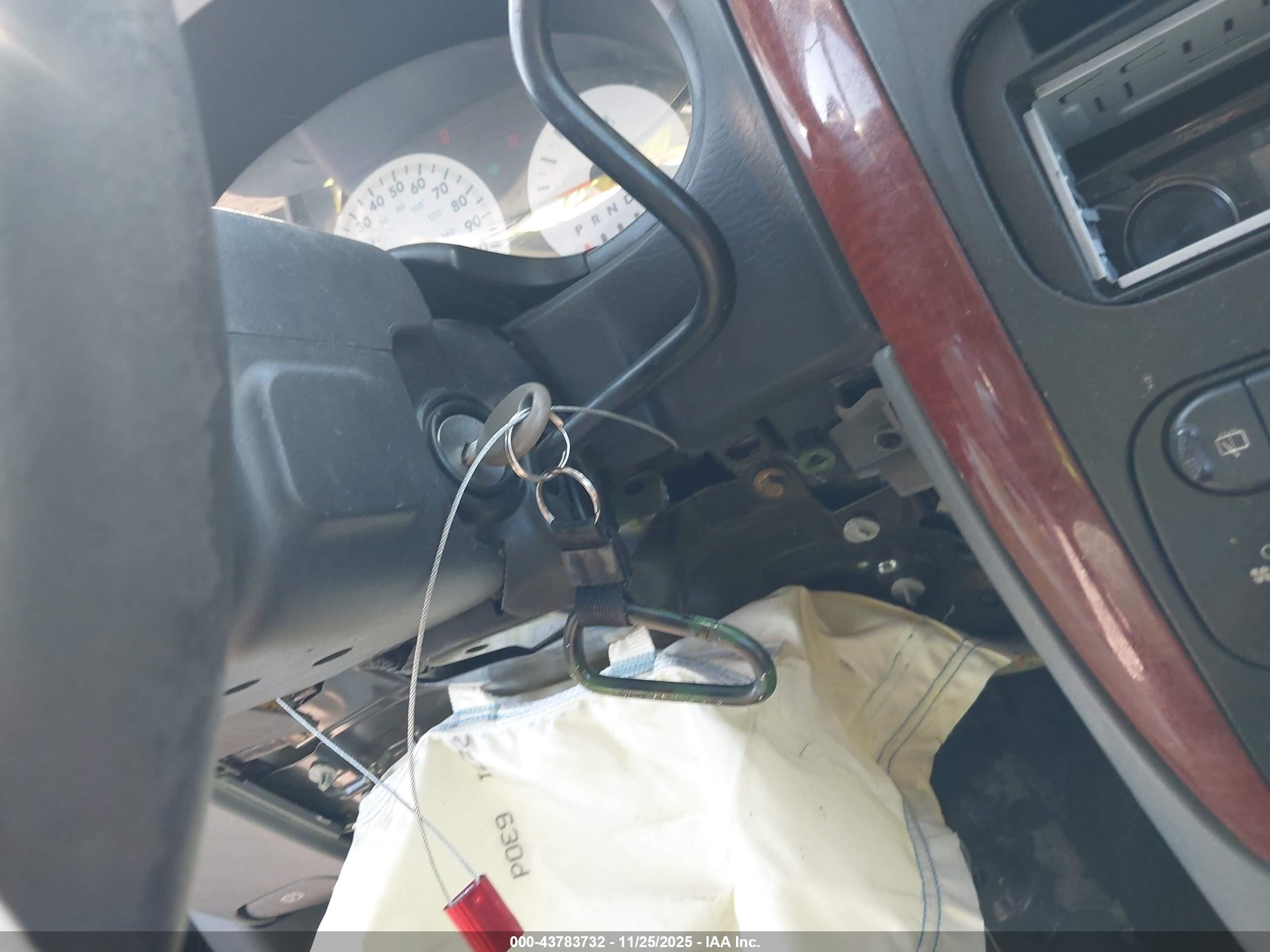 CHRYSLER TOWN image 11