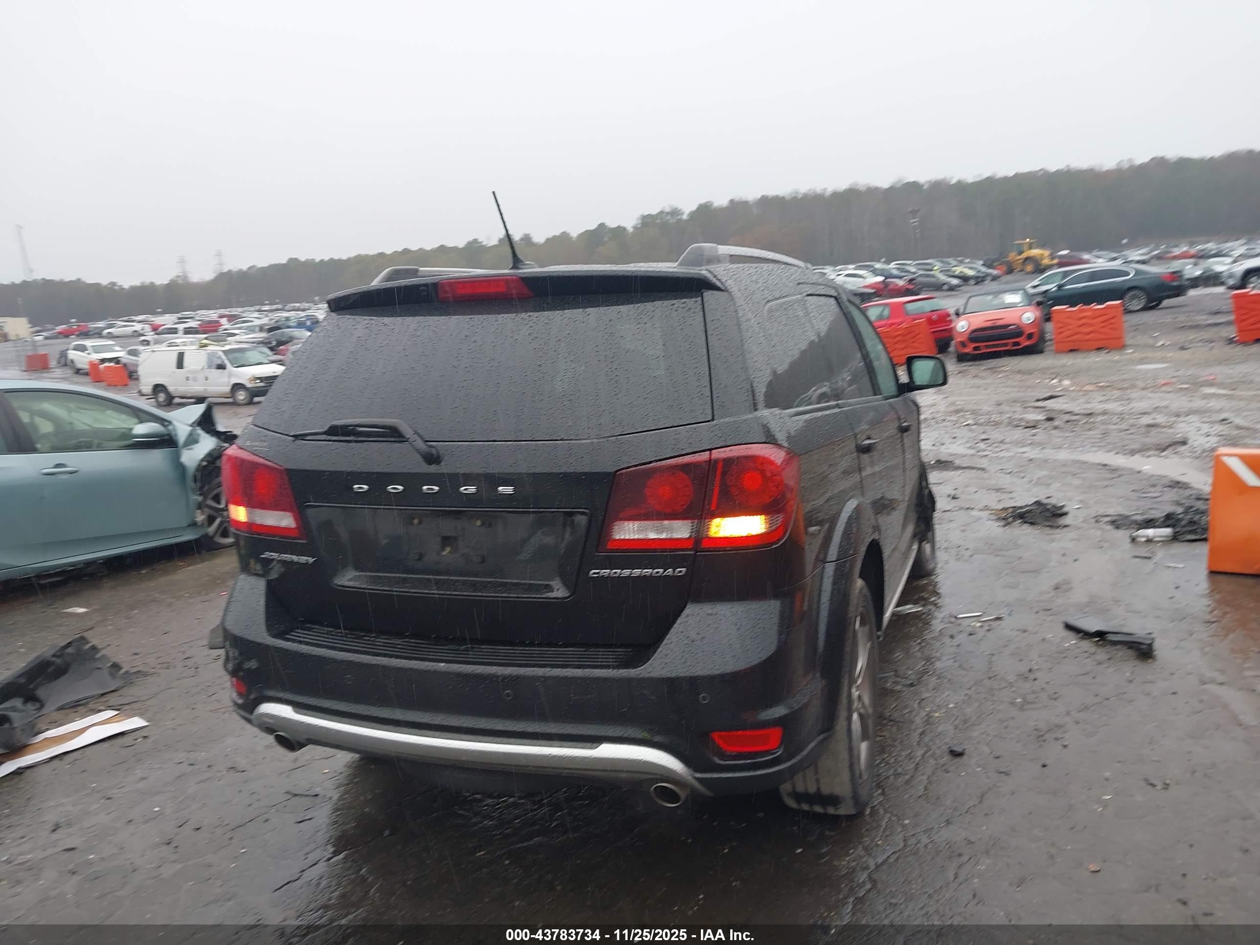 DODGE JOURNEY image 4