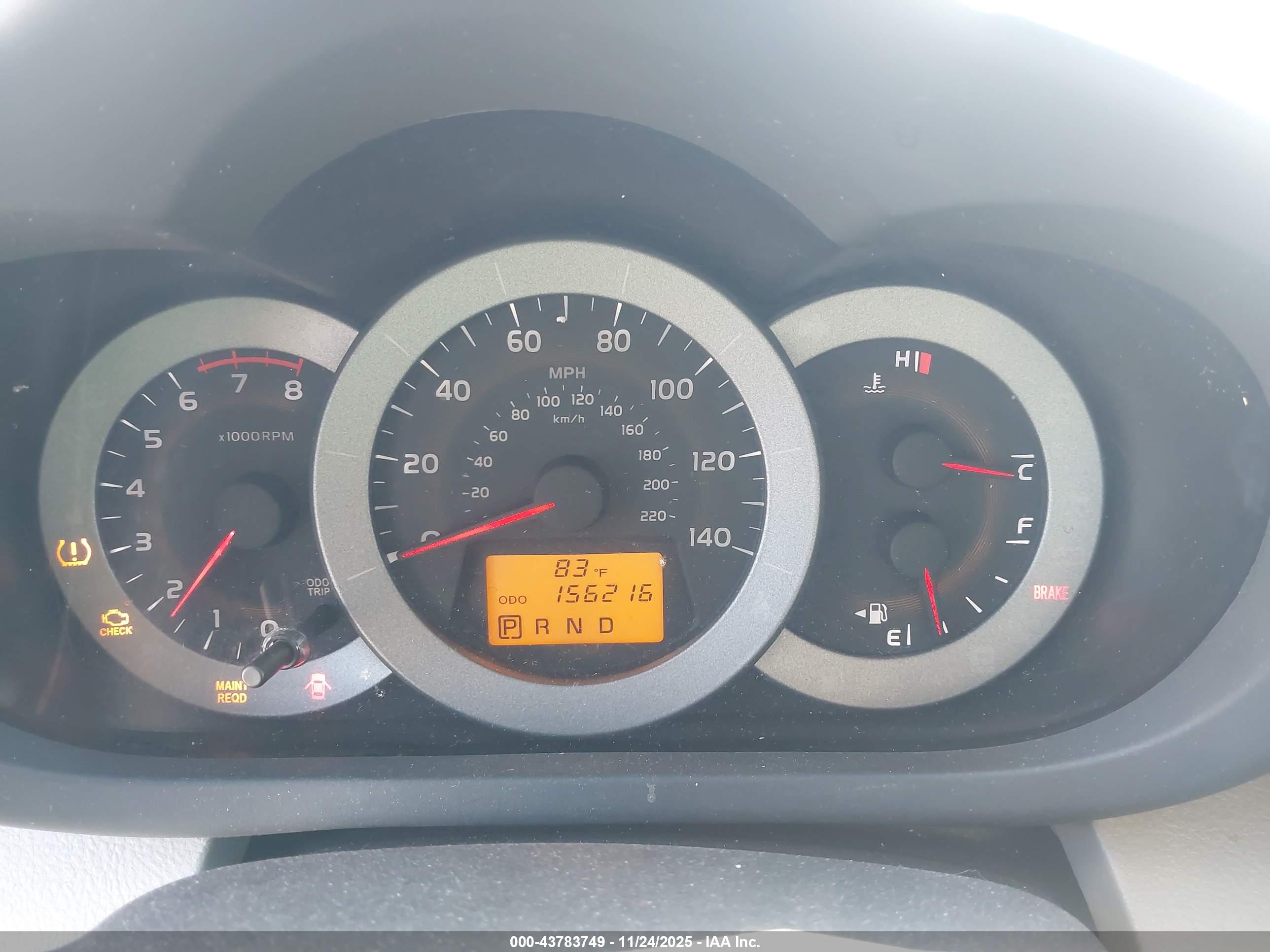 TOYOTA RAV4 image 7