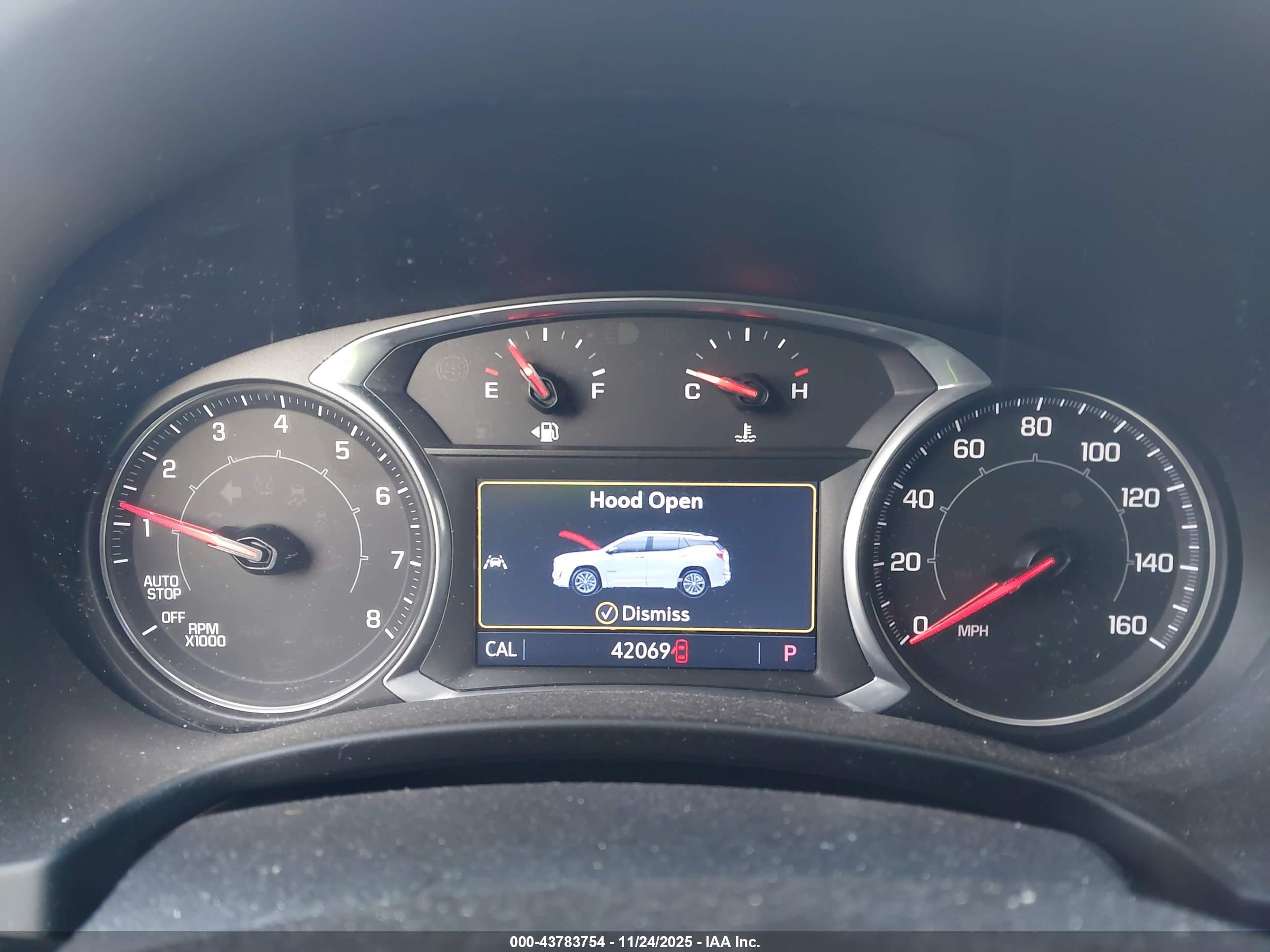 GMC TERRAIN image 7