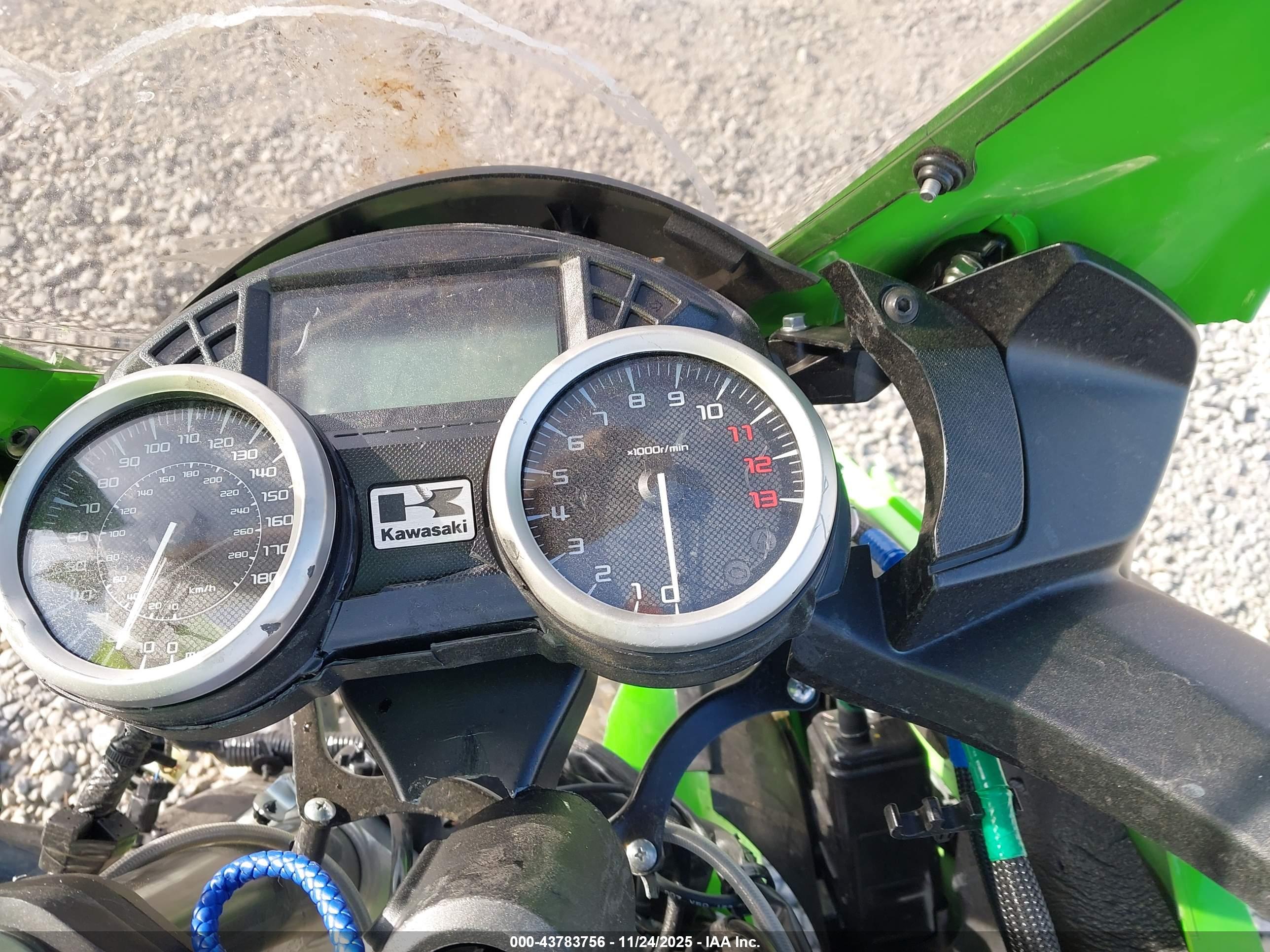KAWASAKI ZX1400 image 7