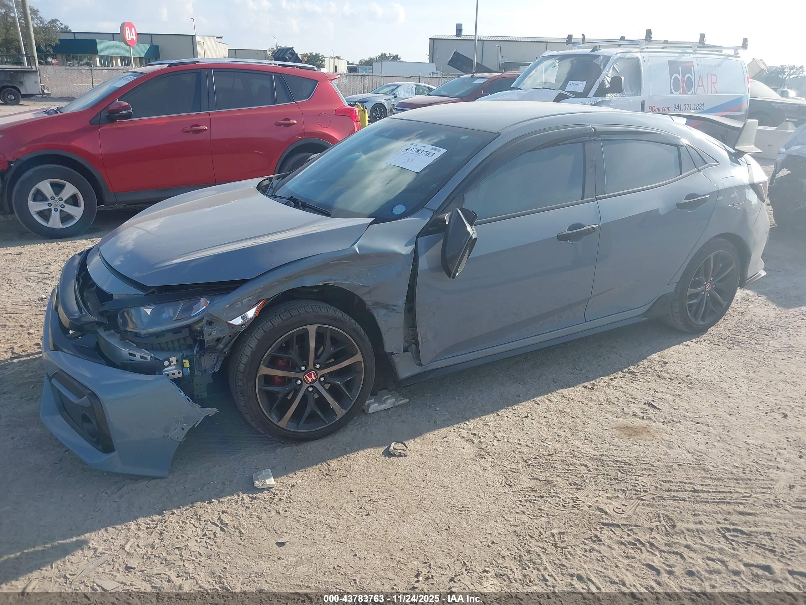 HONDA CIVIC image 2