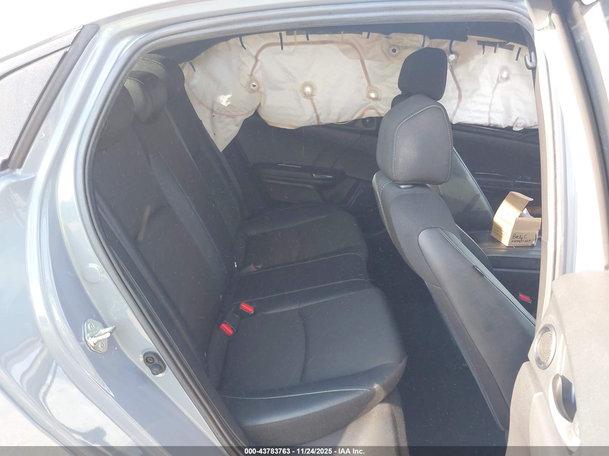 HONDA CIVIC image 8