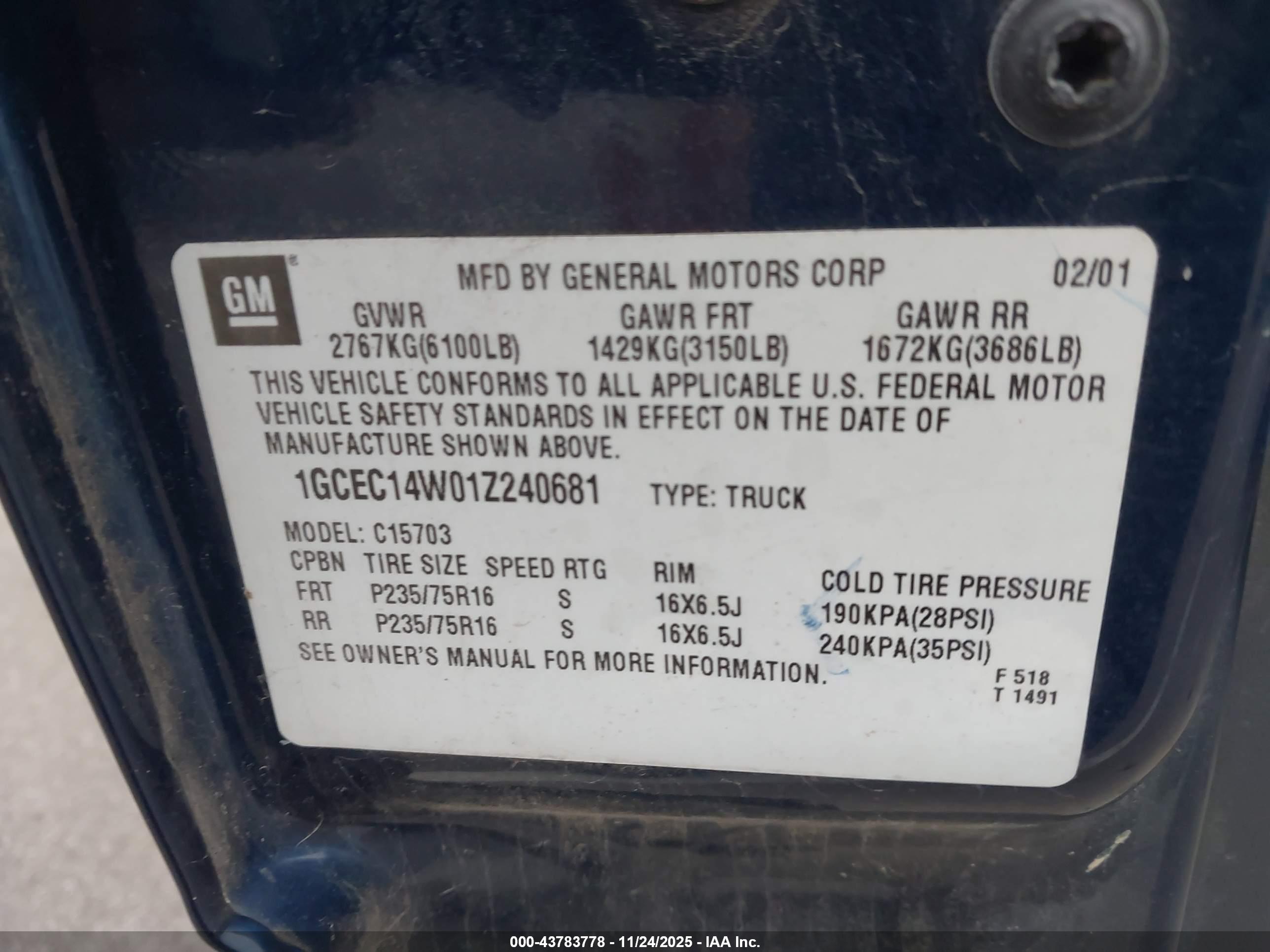 CHEVROLET SILVERADO image 9