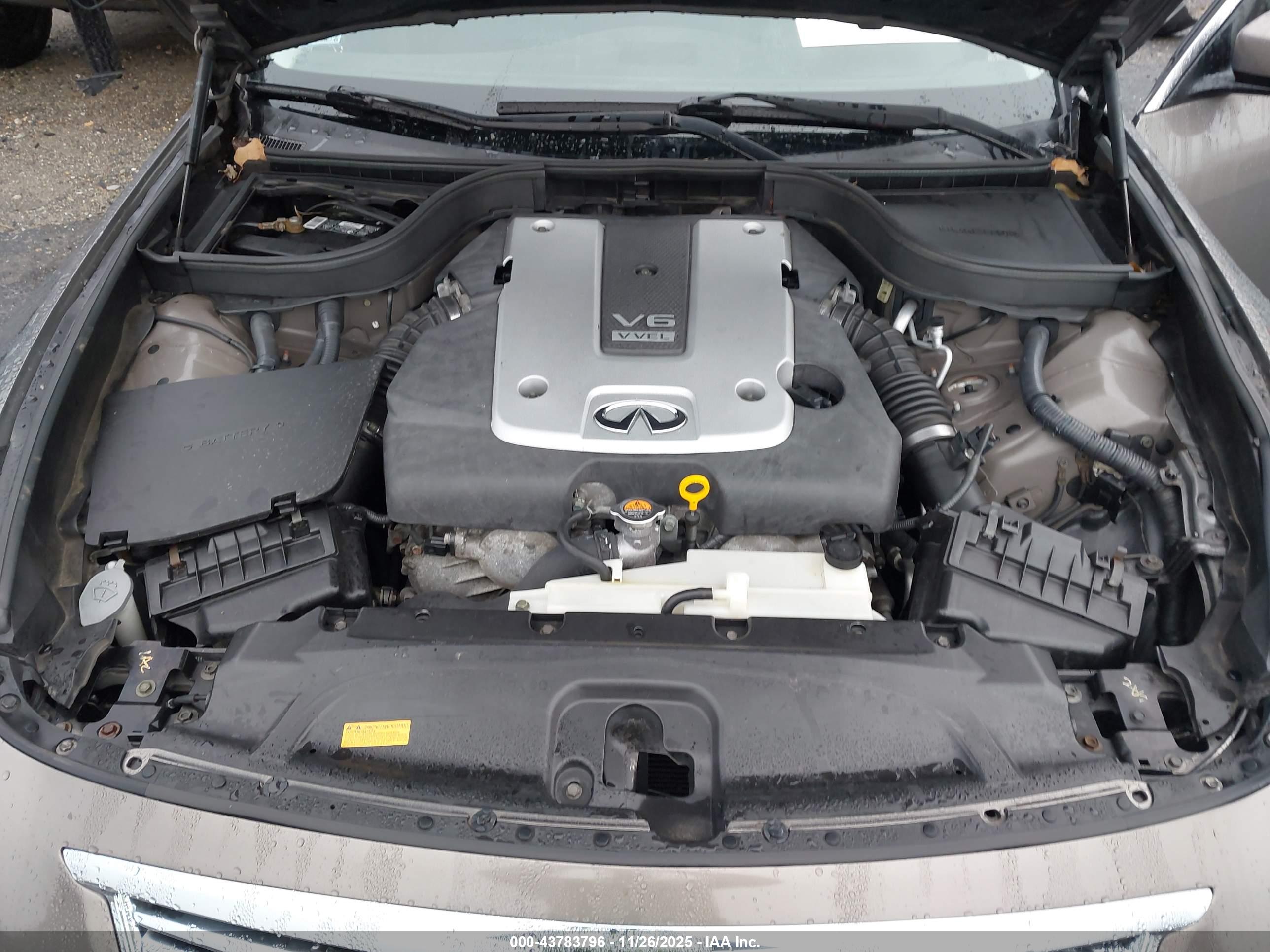 INFINITI G37X image 10