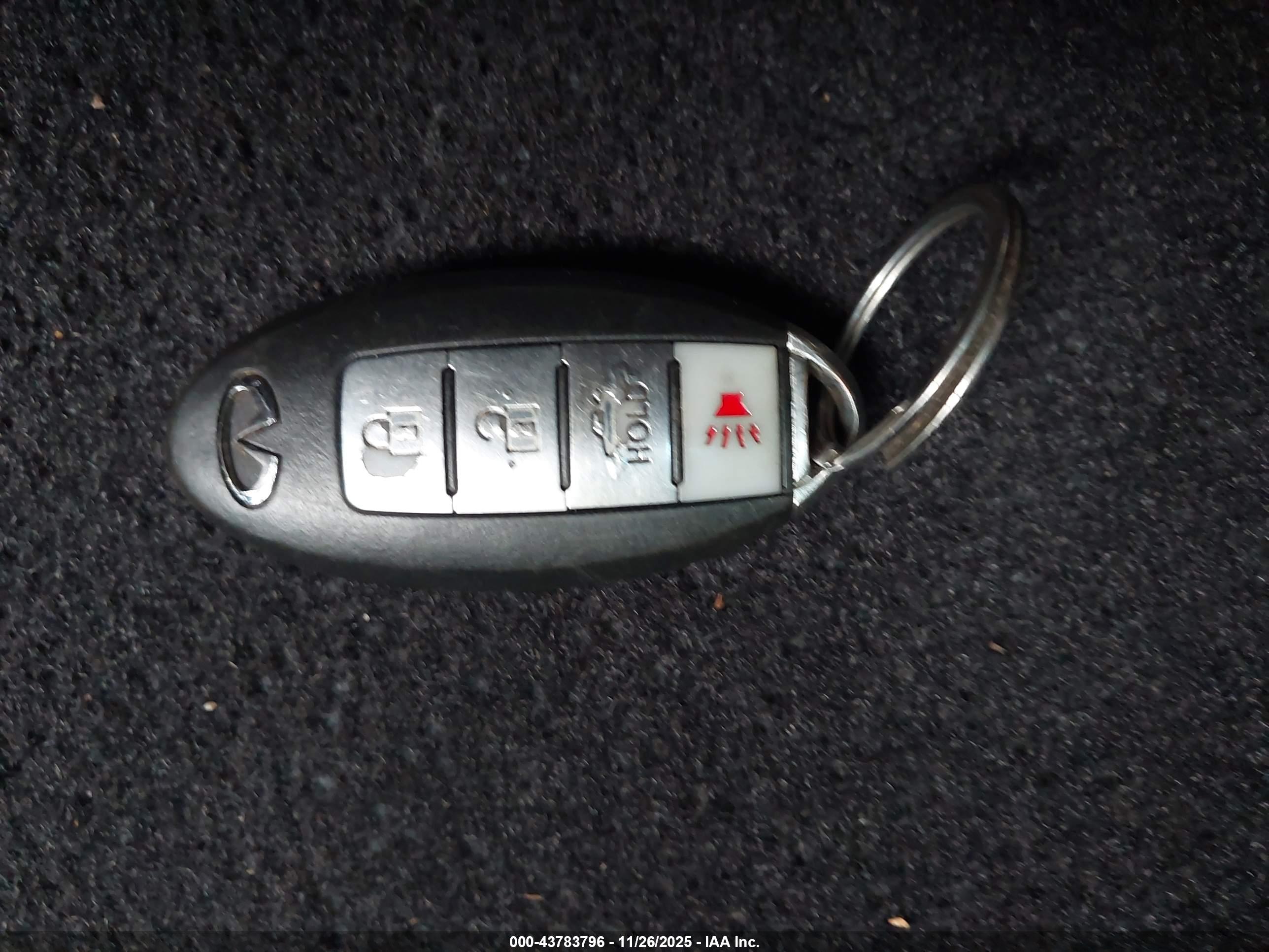 INFINITI G37X image 11