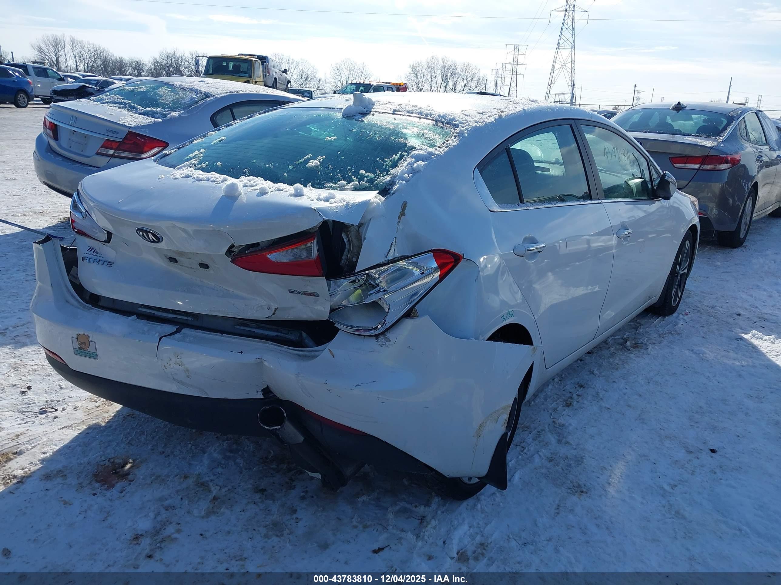 KIA FORTE image 4