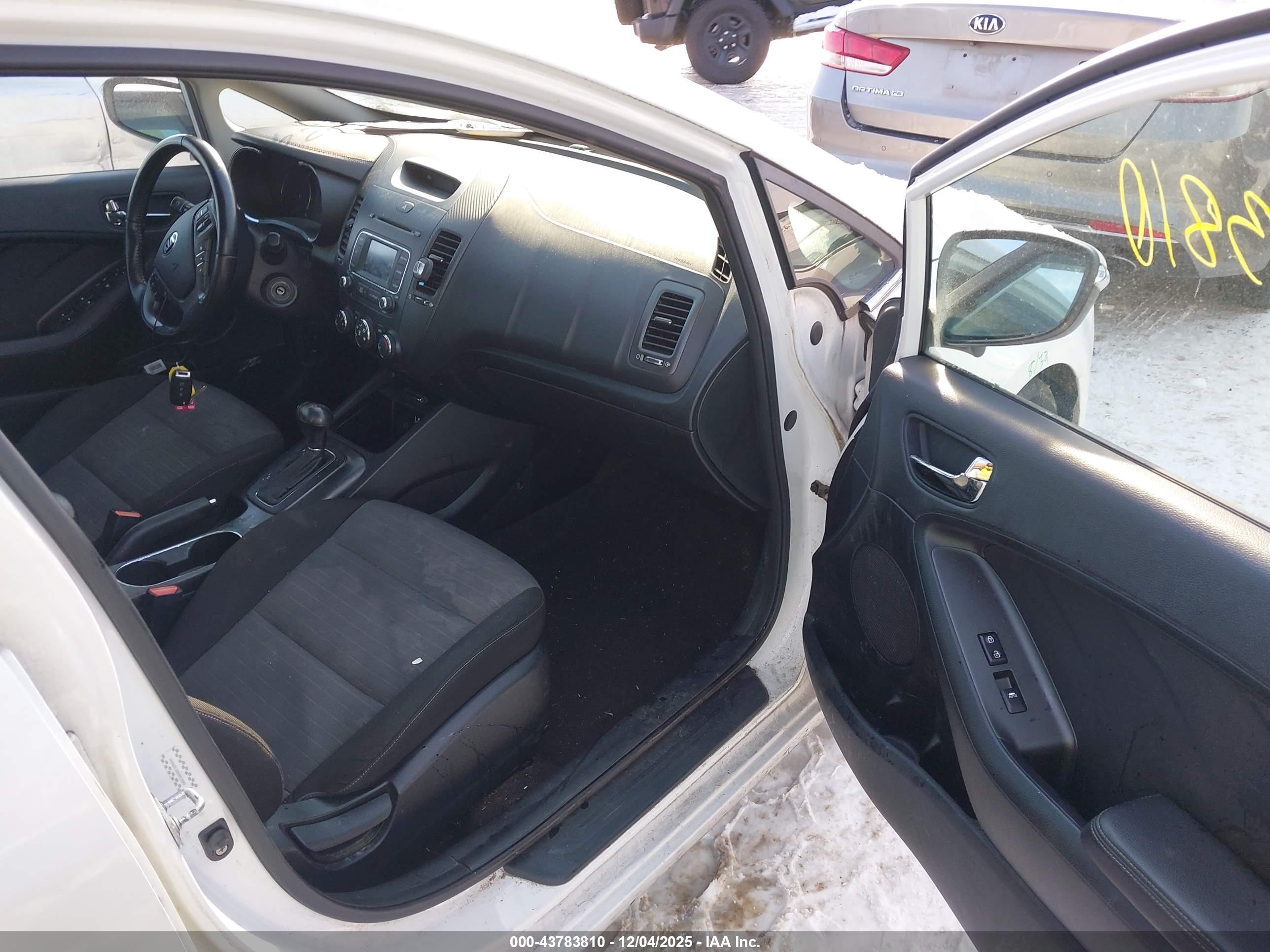 KIA FORTE image 5