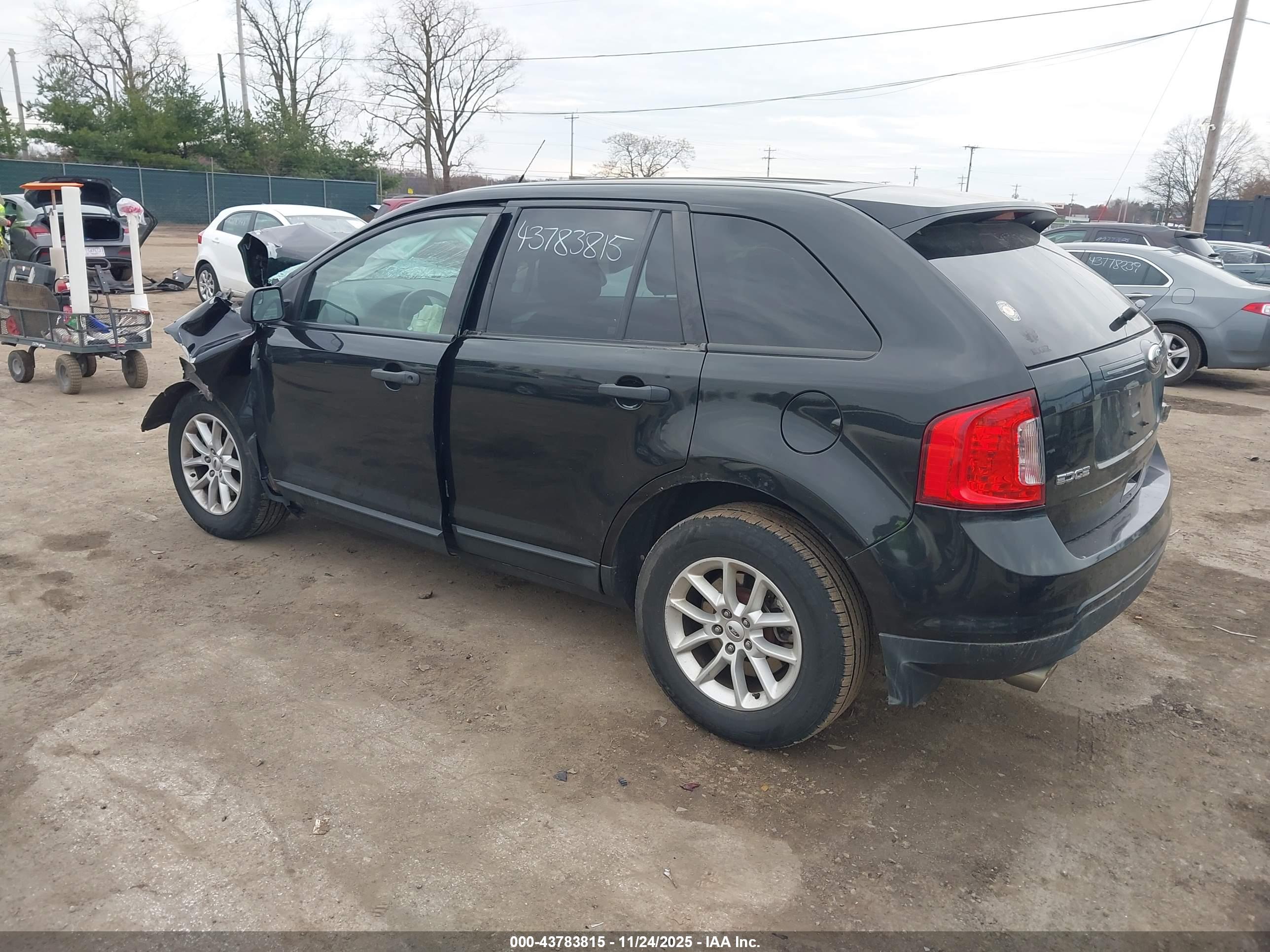 FORD EDGE image 3