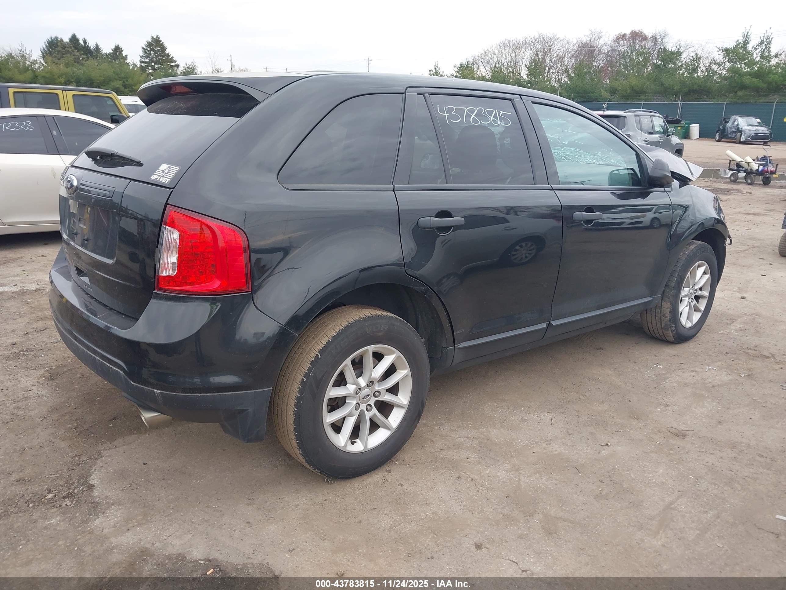 FORD EDGE image 4