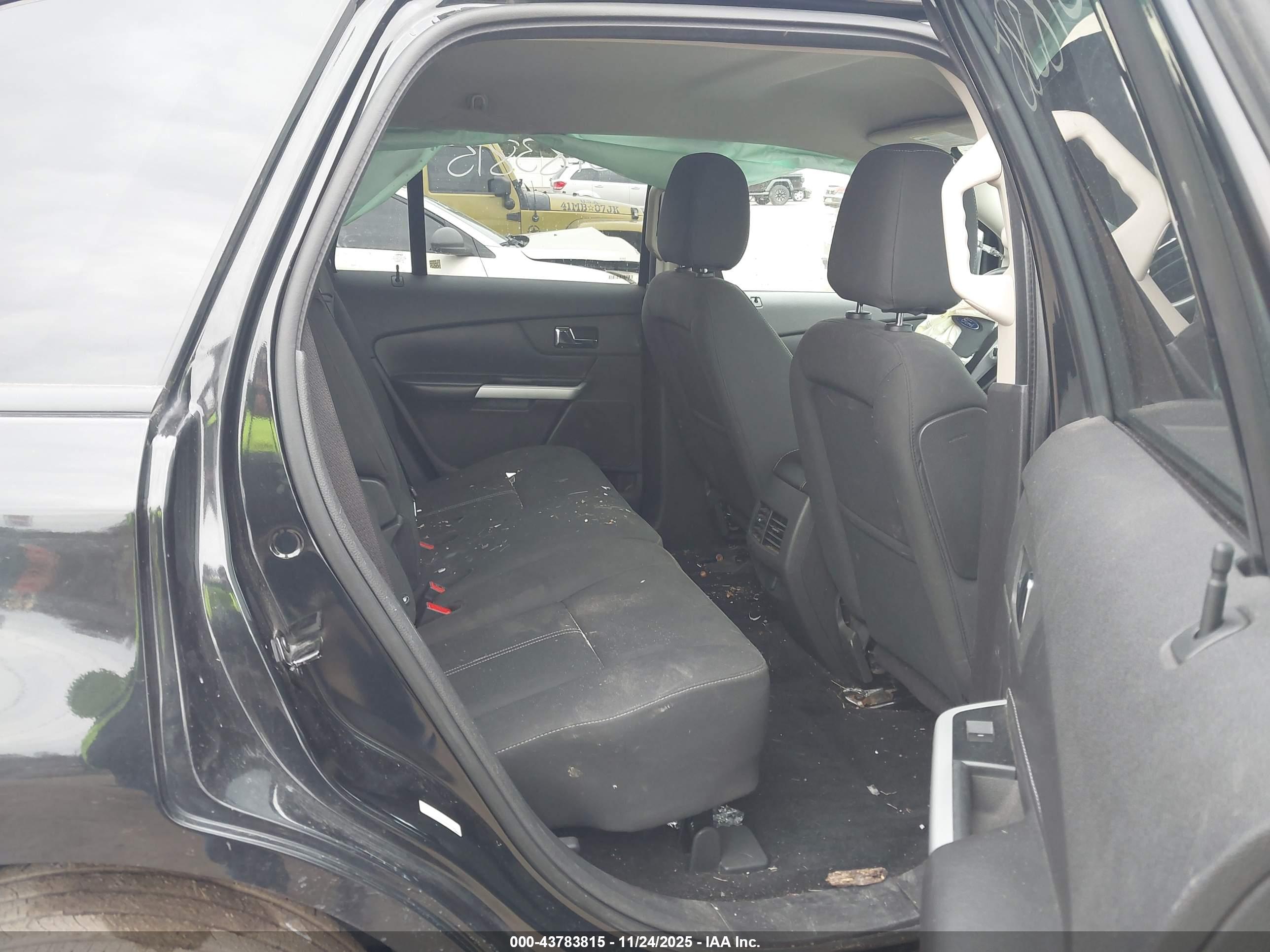 FORD EDGE image 8