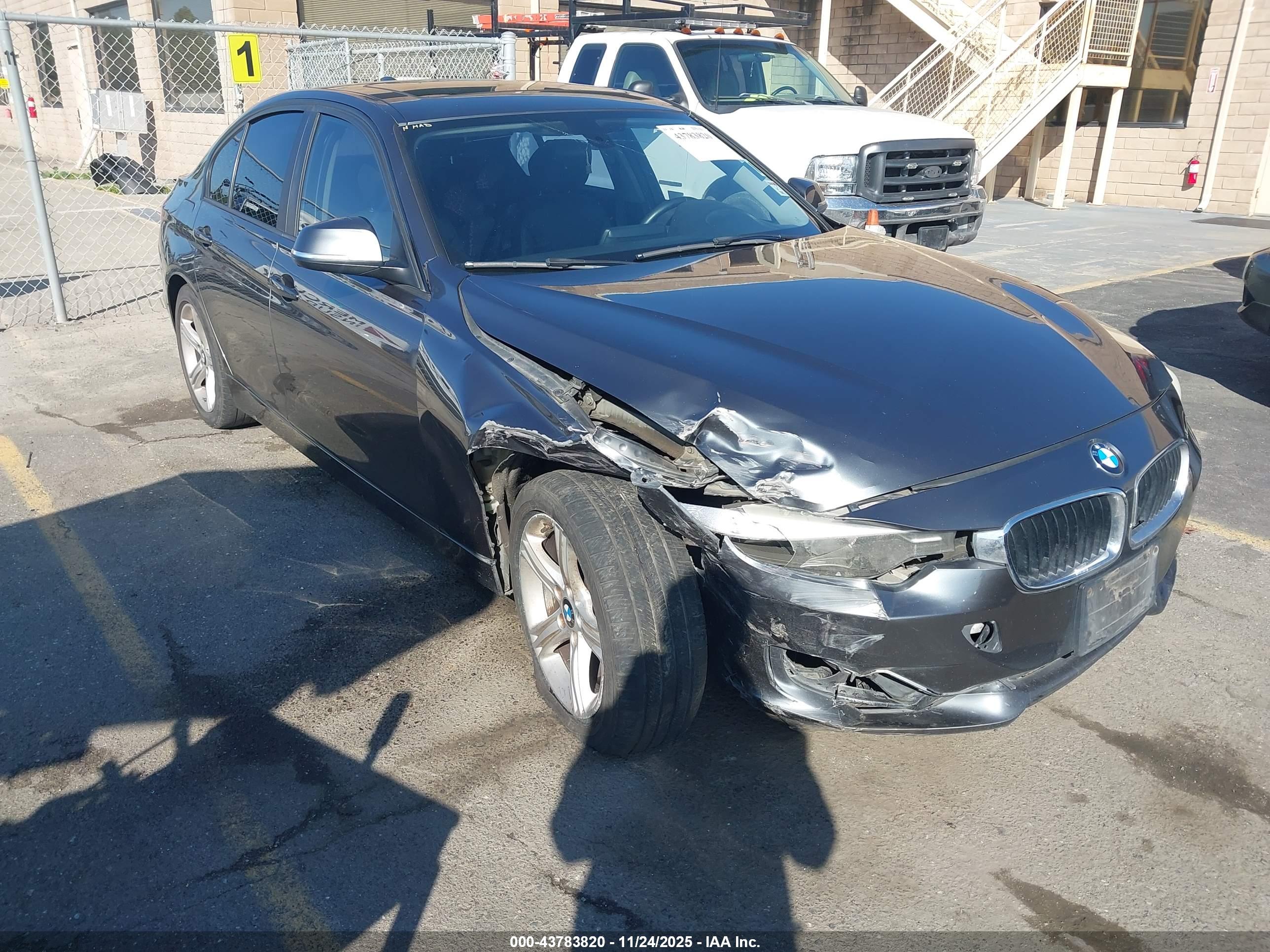 BMW 328I image 6