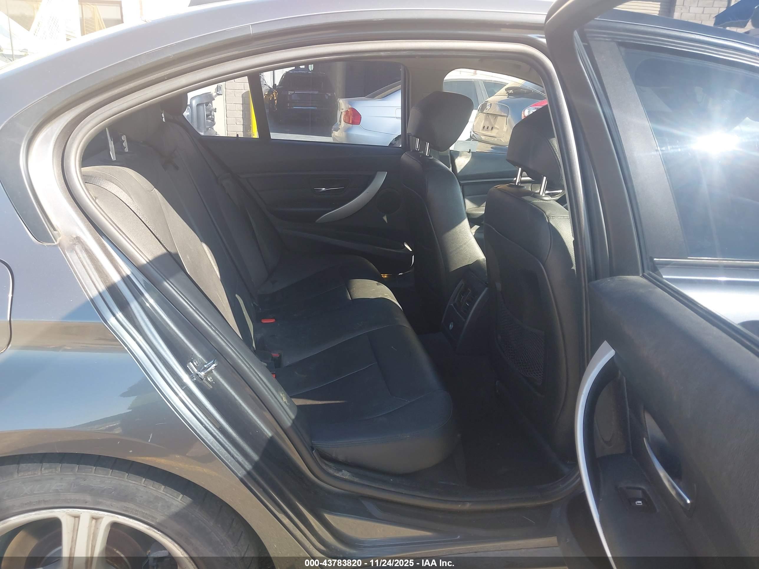 BMW 328I image 8