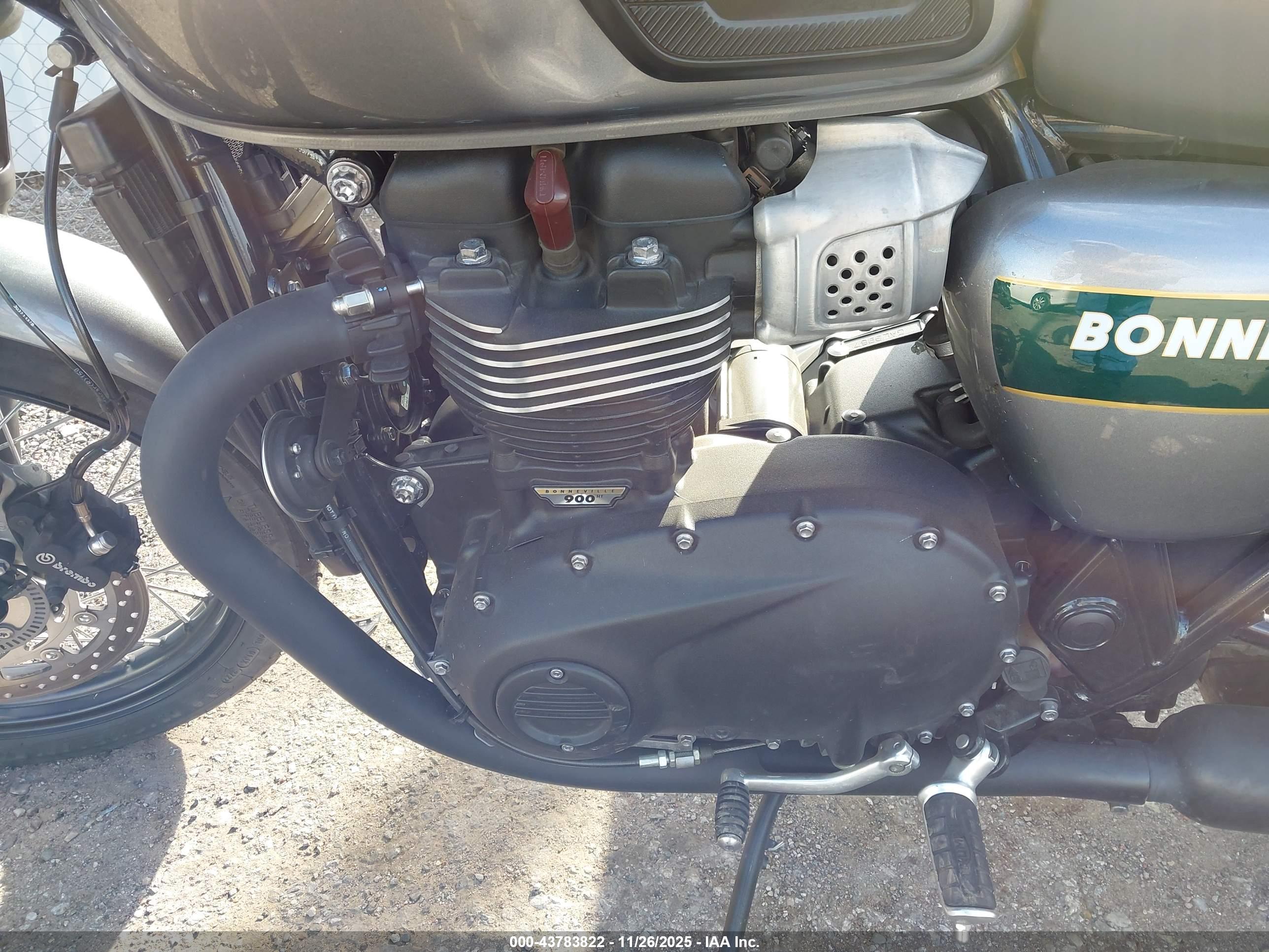 TRIUMPH MOTORCYCLE image 9