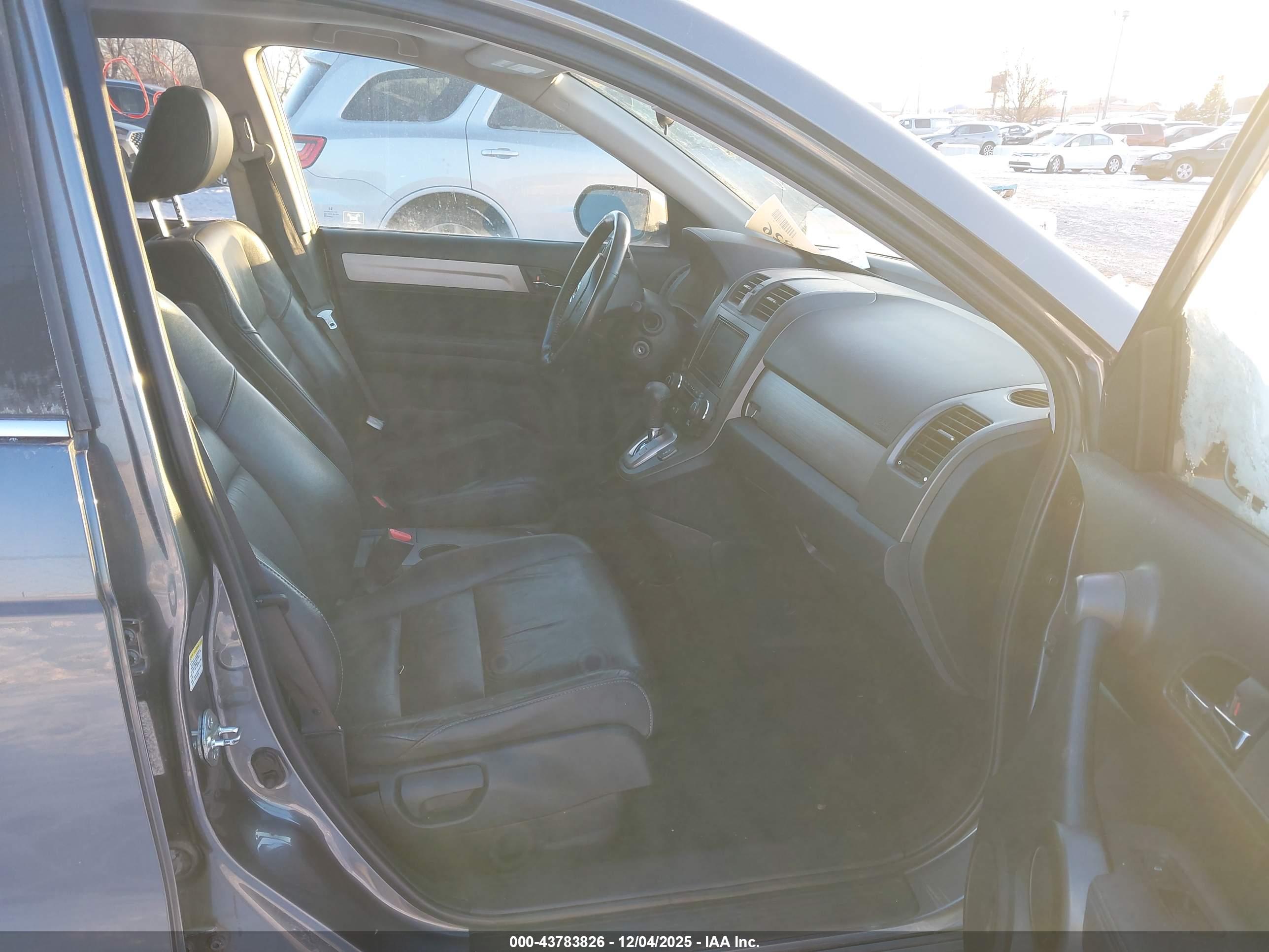 HONDA CR-V image 5