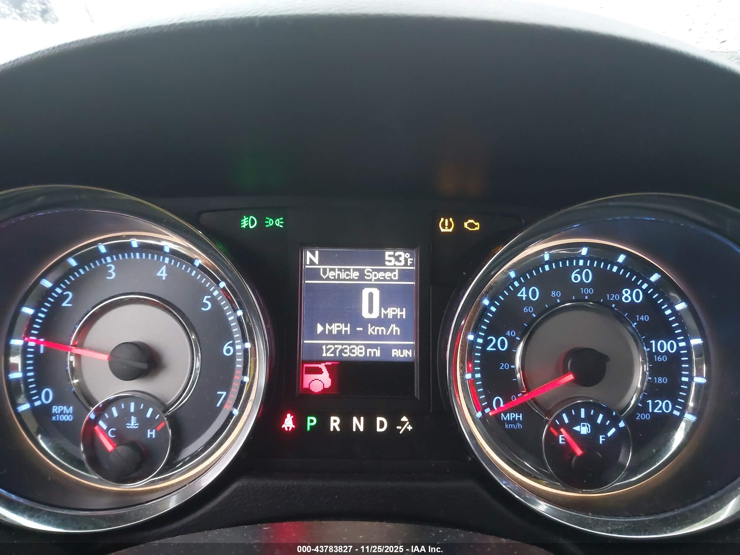 CHRYSLER TOWN image 7