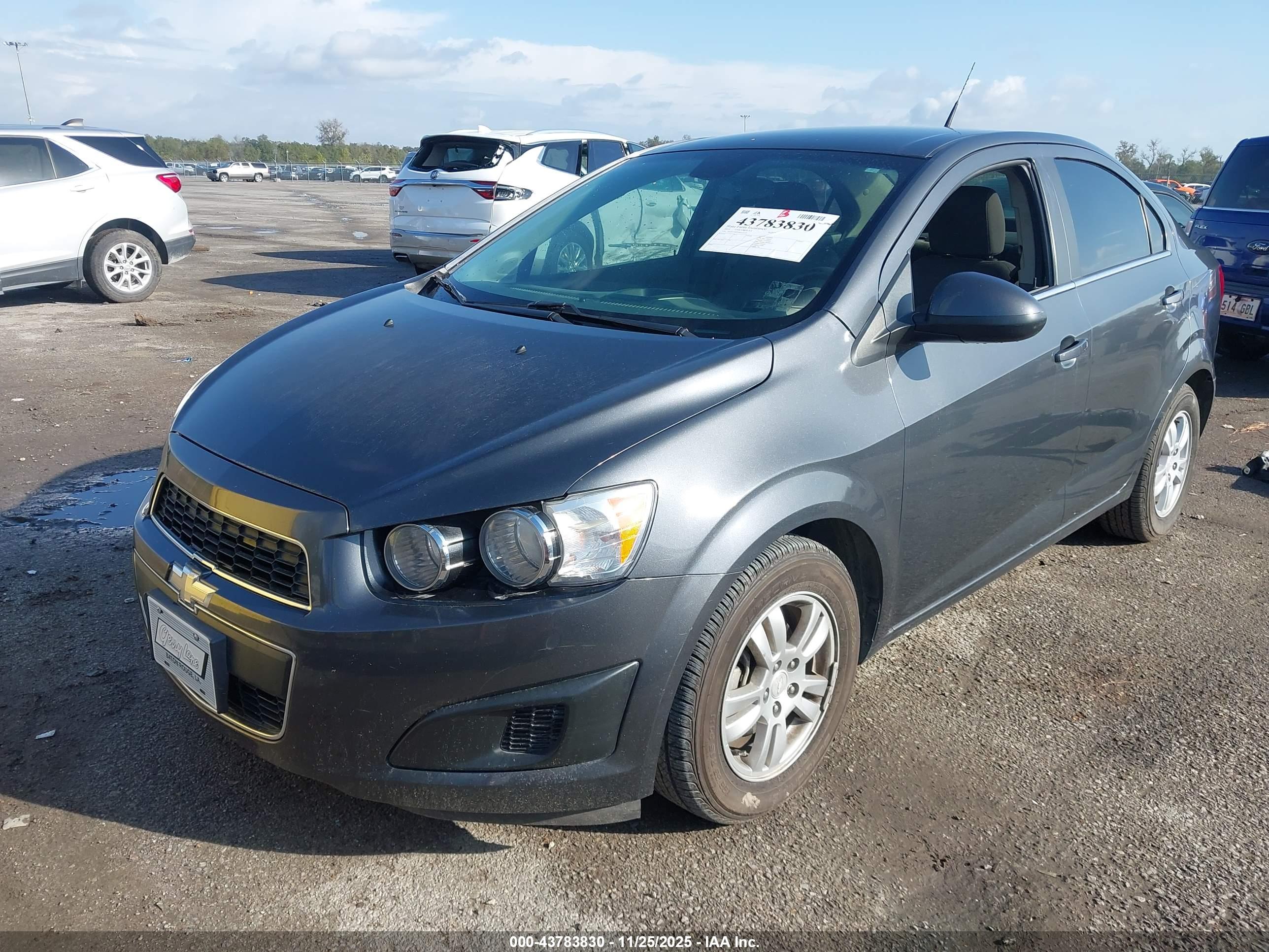 CHEVROLET SONIC image 2