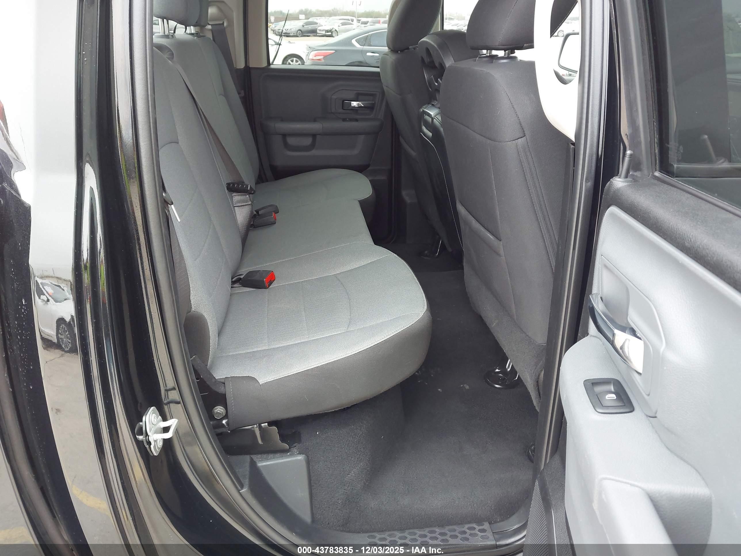 RAM 1500 image 8