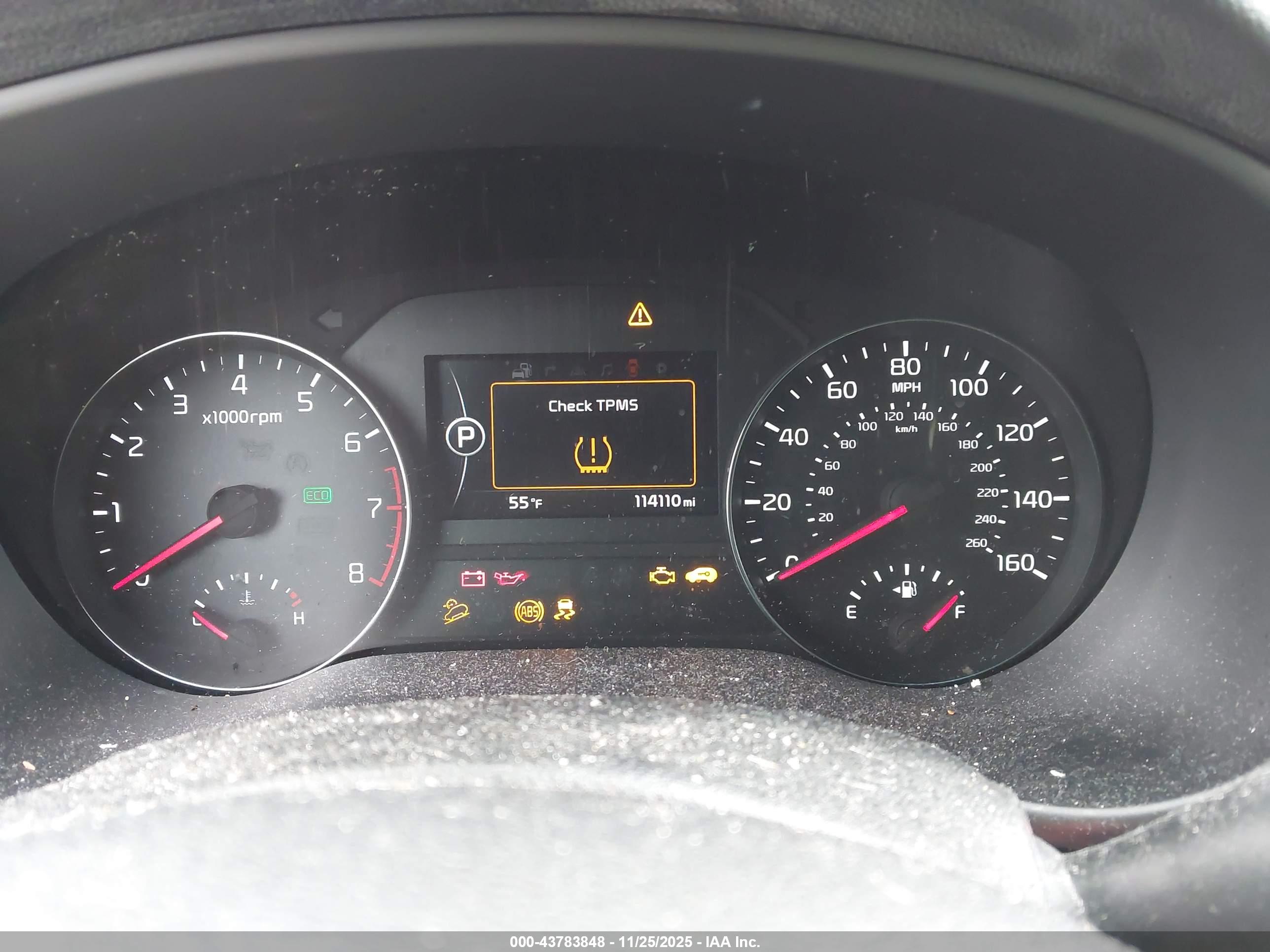 KIA SPORTAGE image 7