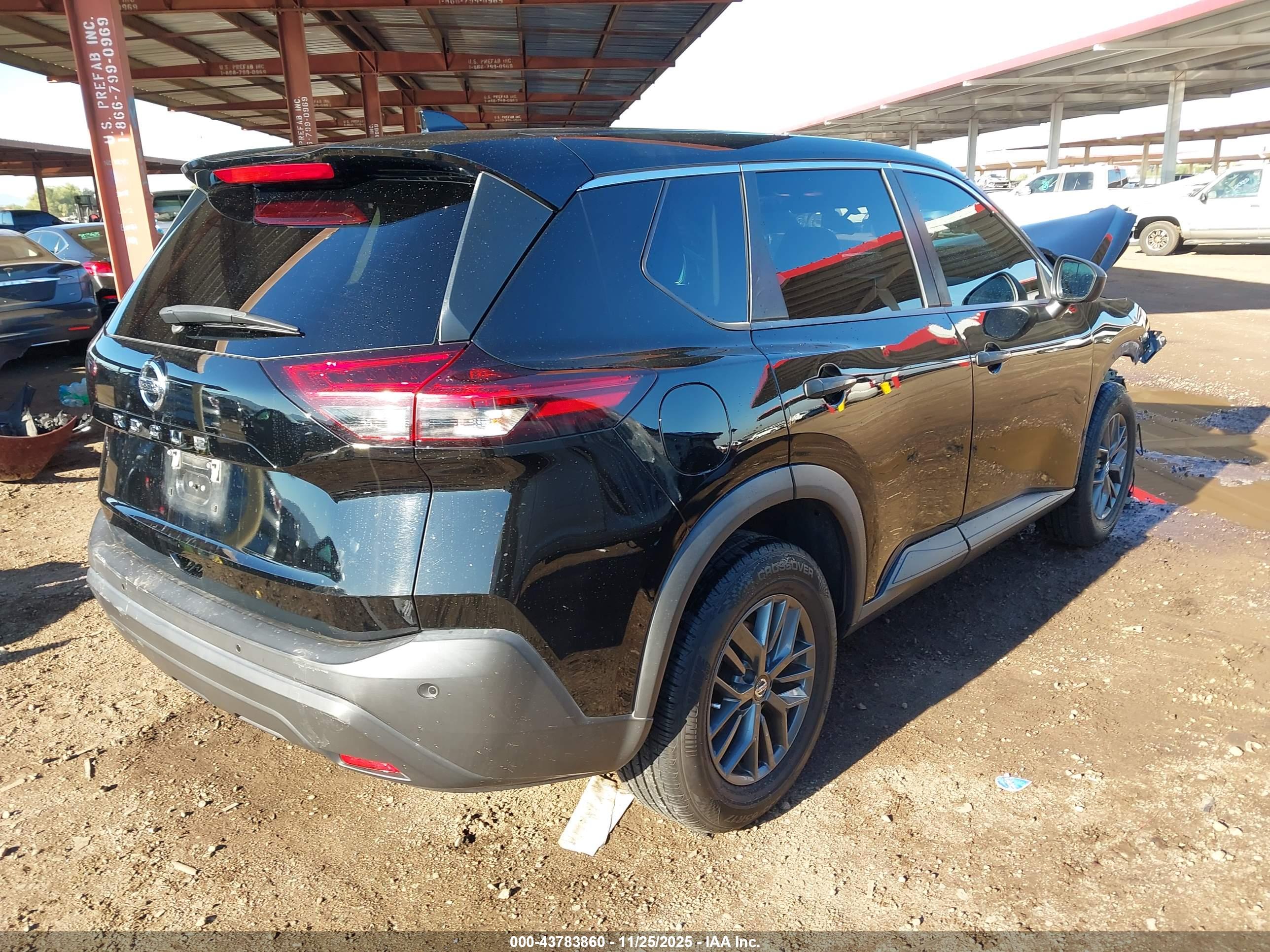 NISSAN ROGUE image 4