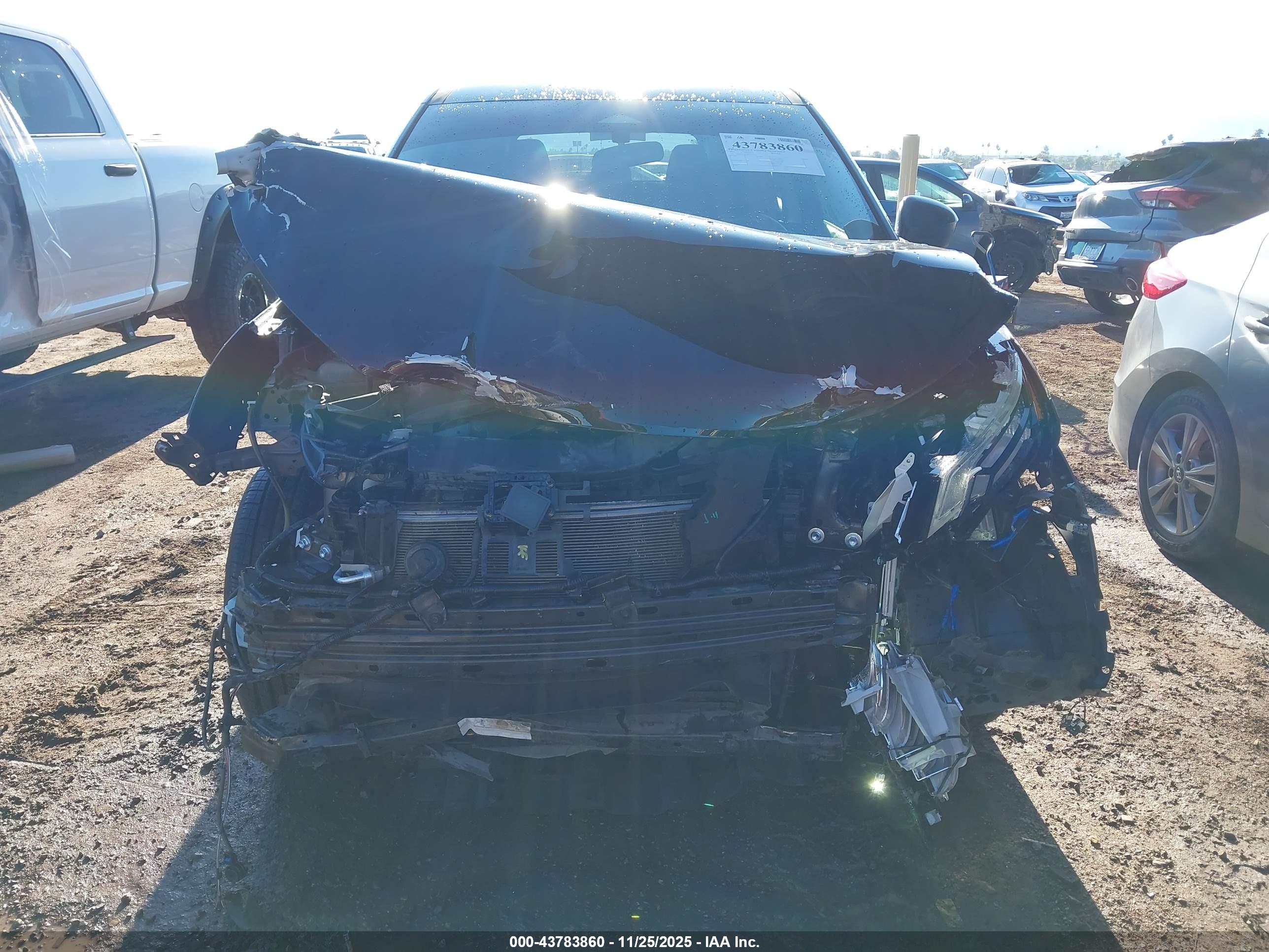 NISSAN ROGUE image 6