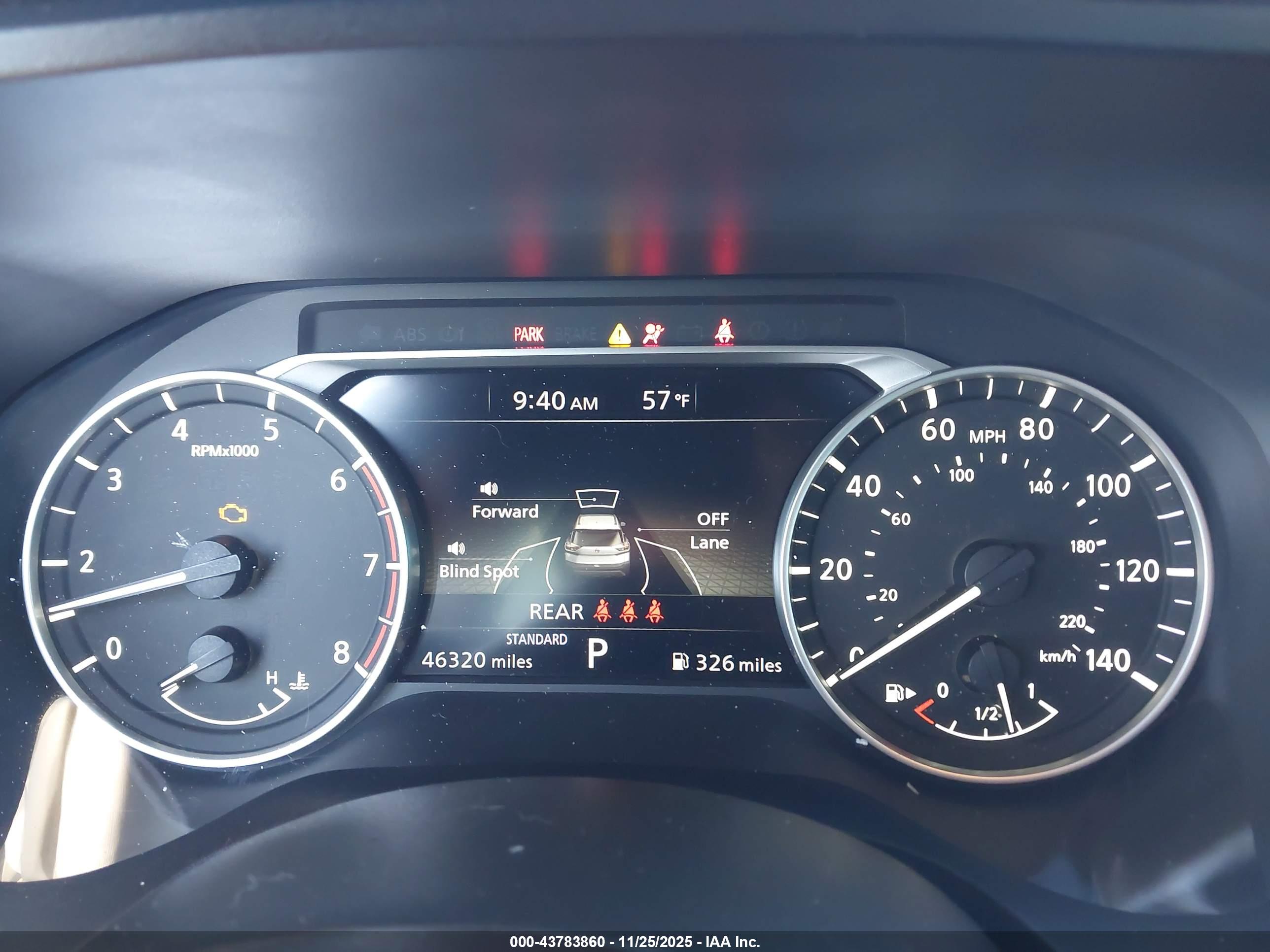 NISSAN ROGUE image 7