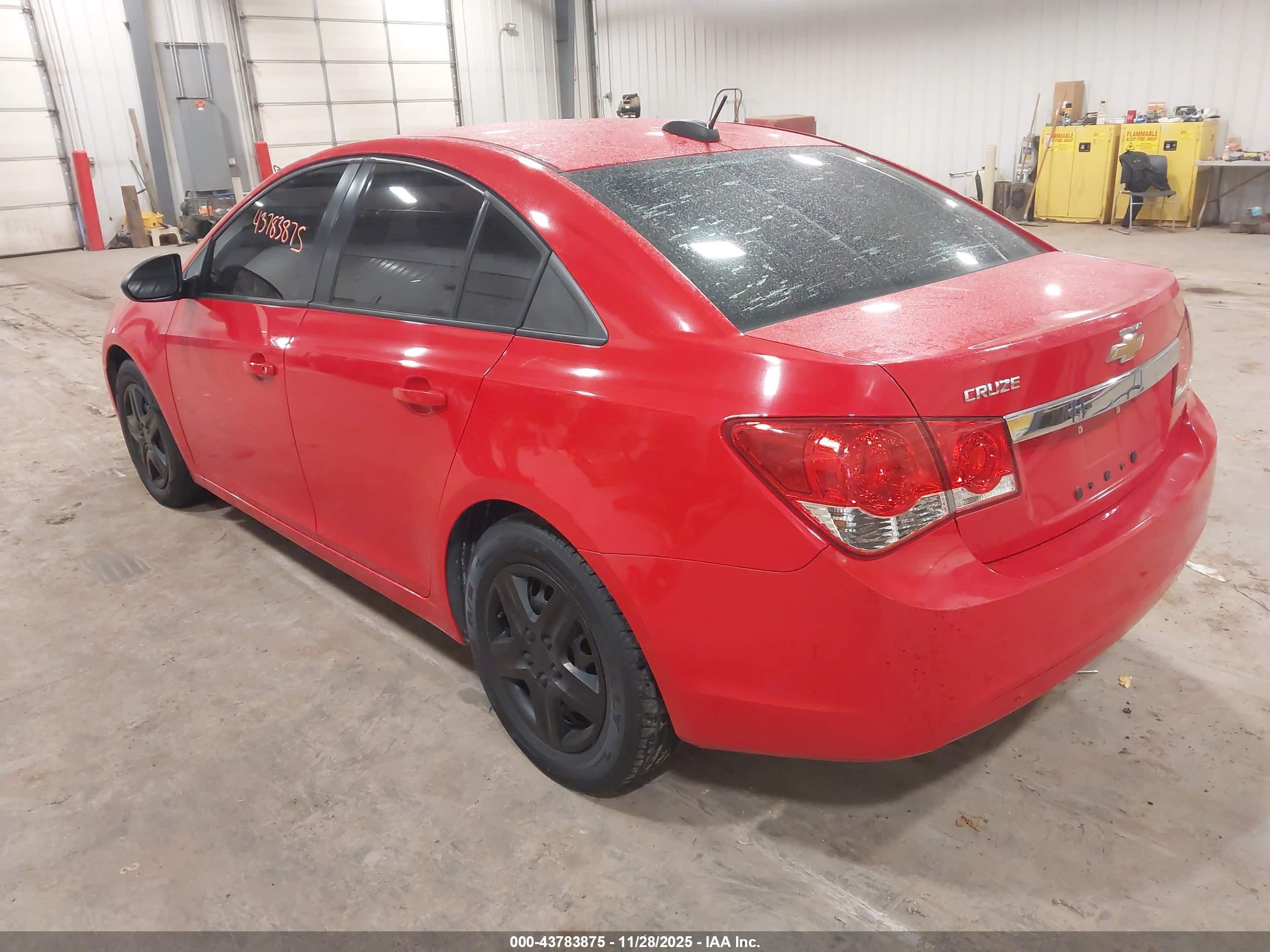 CHEVROLET CRUZE image 3