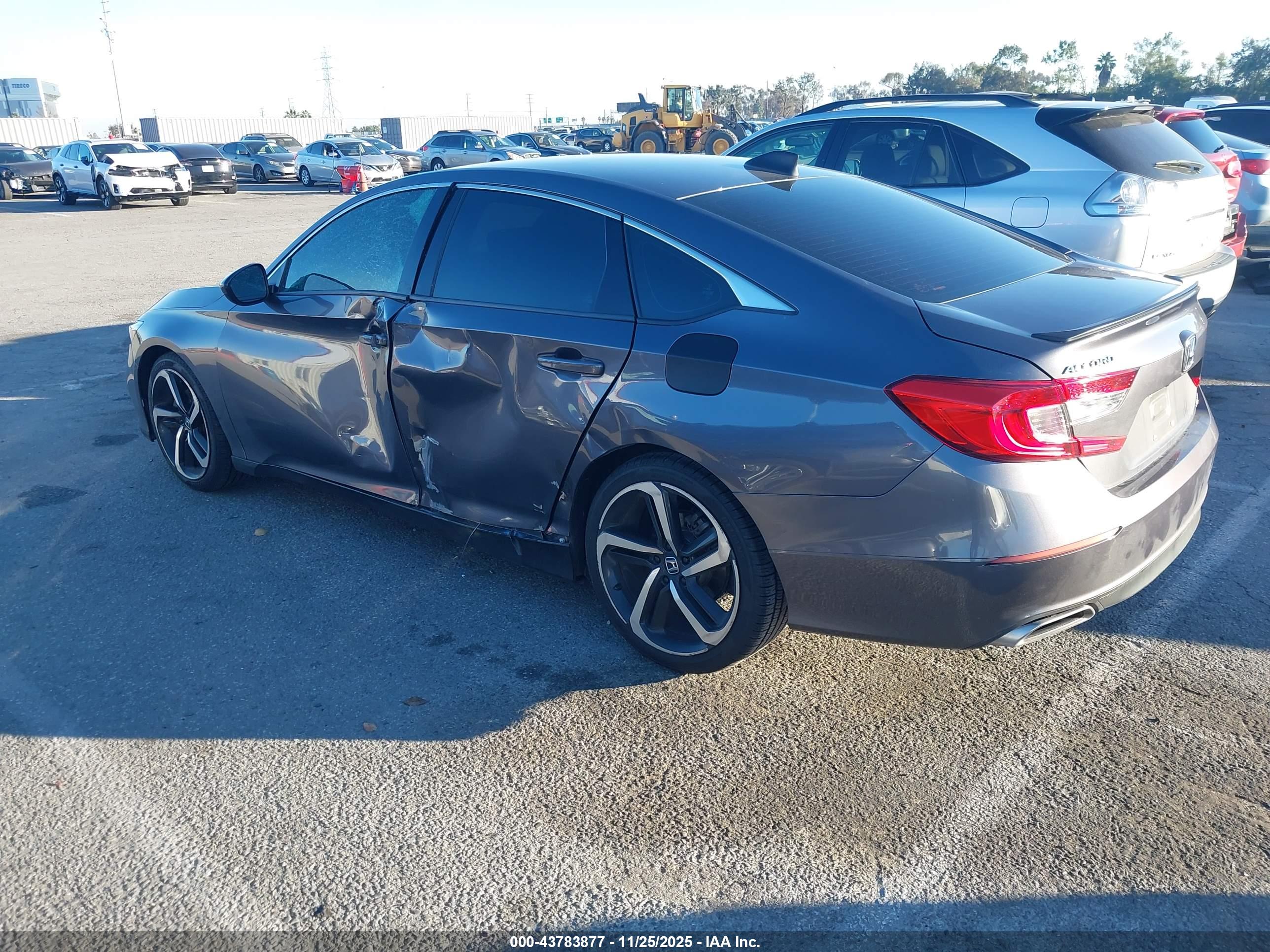 HONDA ACCORD image 3