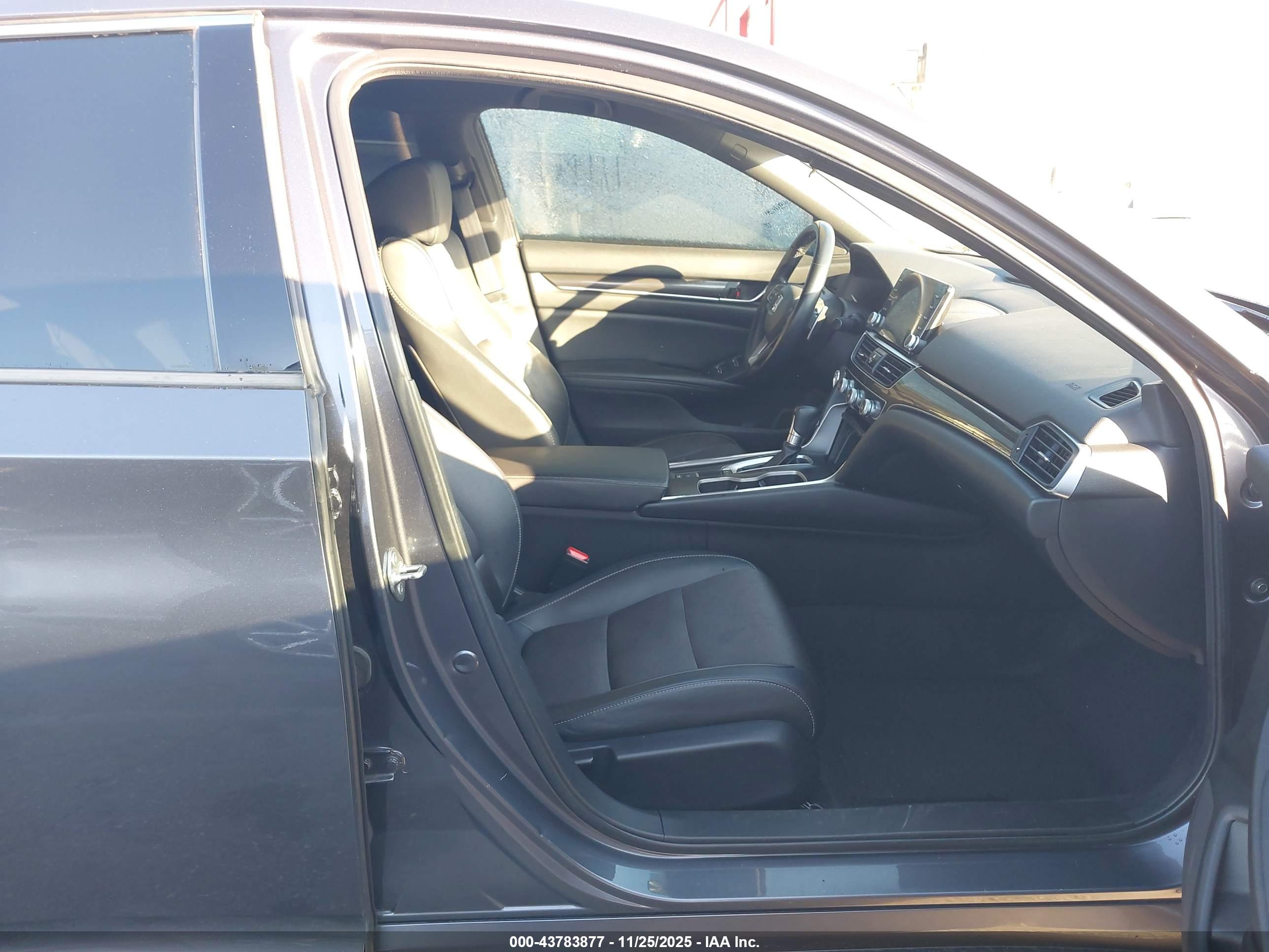 HONDA ACCORD image 5