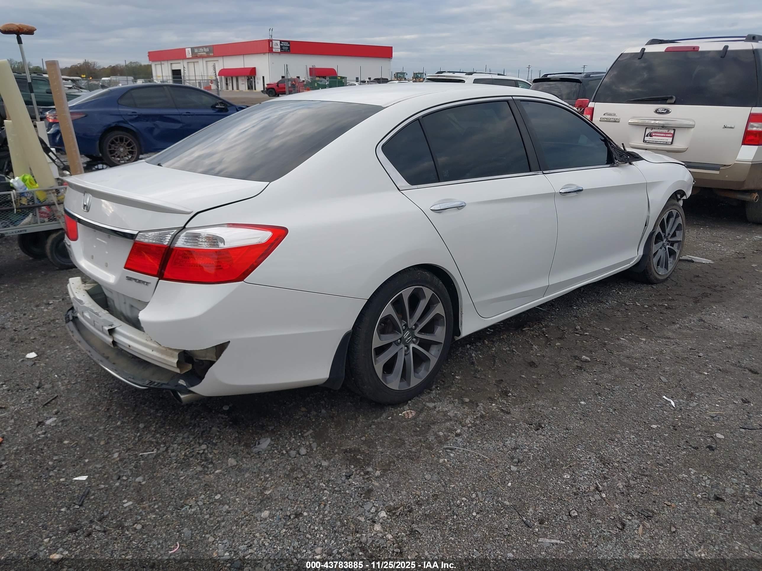 HONDA ACCORD image 4