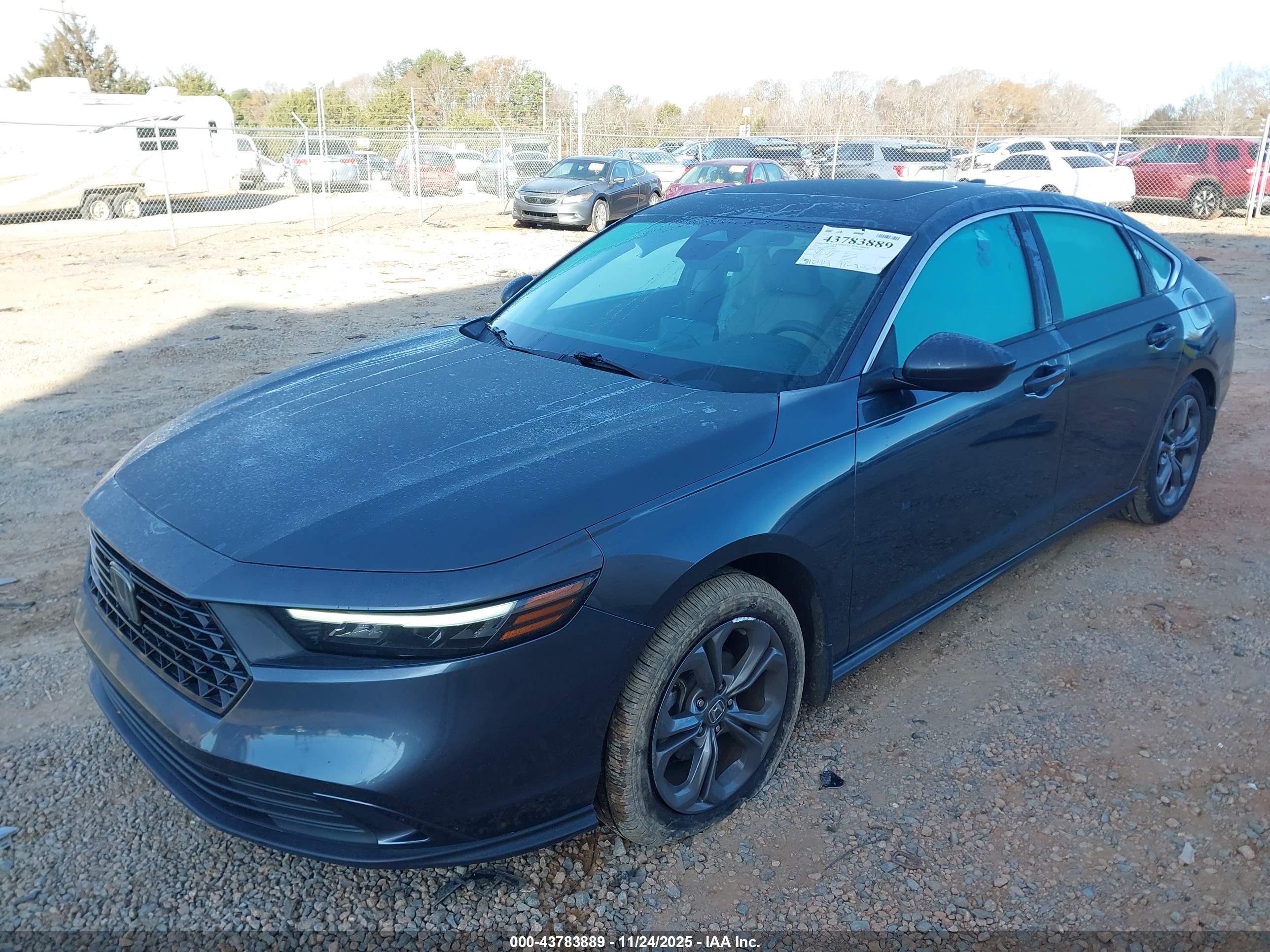 HONDA ACCORD image 2