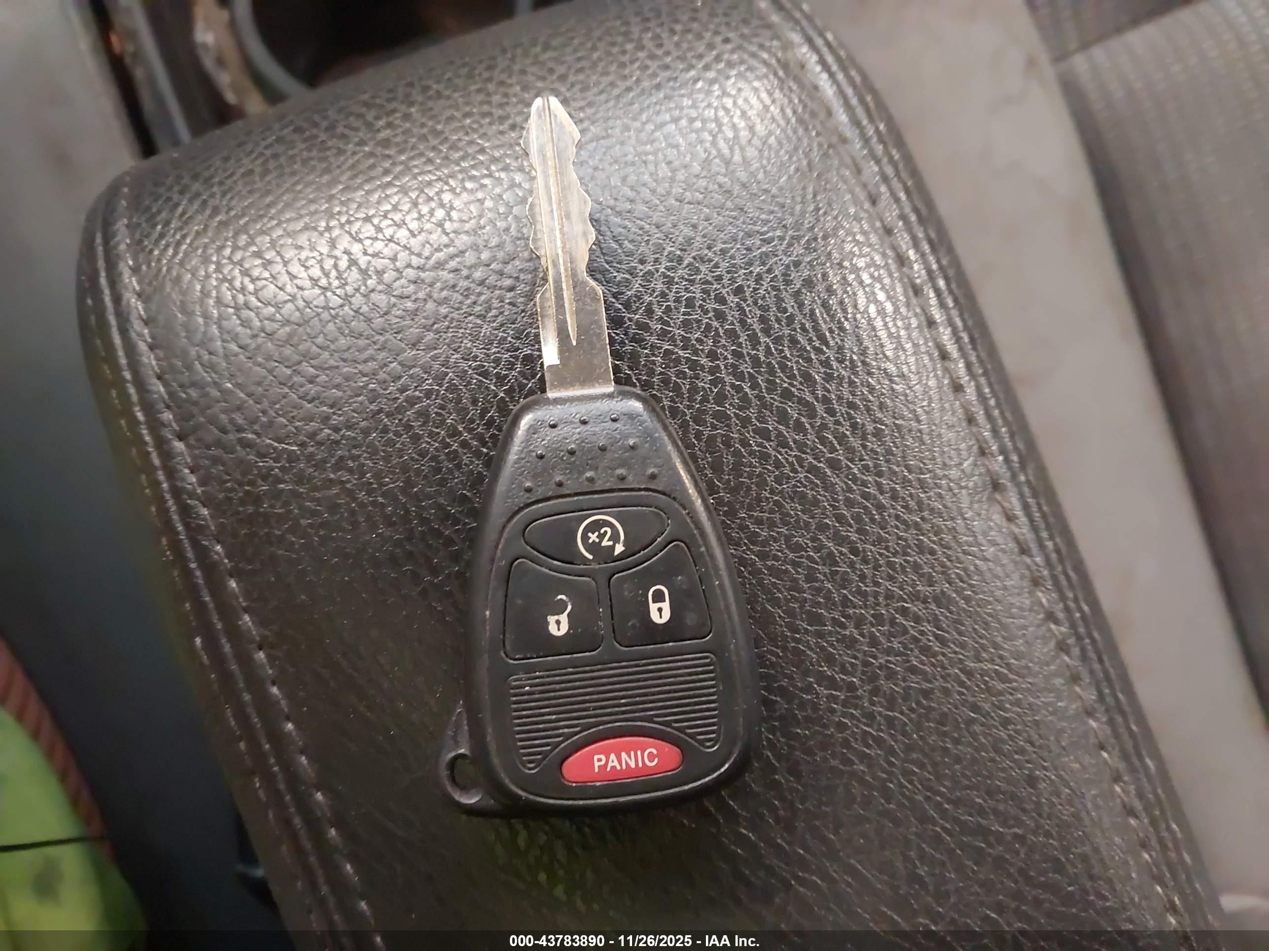 DODGE DAKOTA image 11