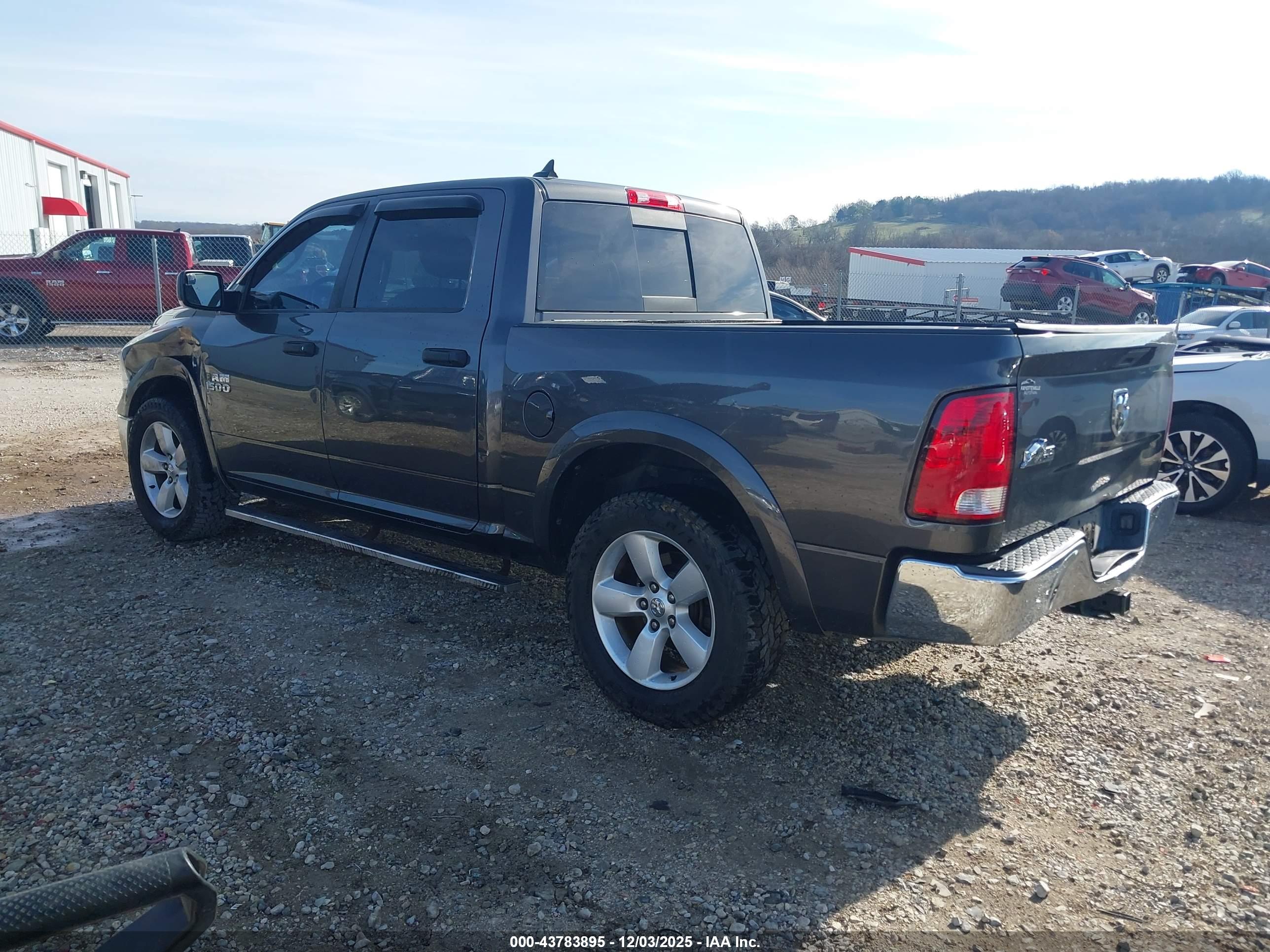 RAM 1500 image 3
