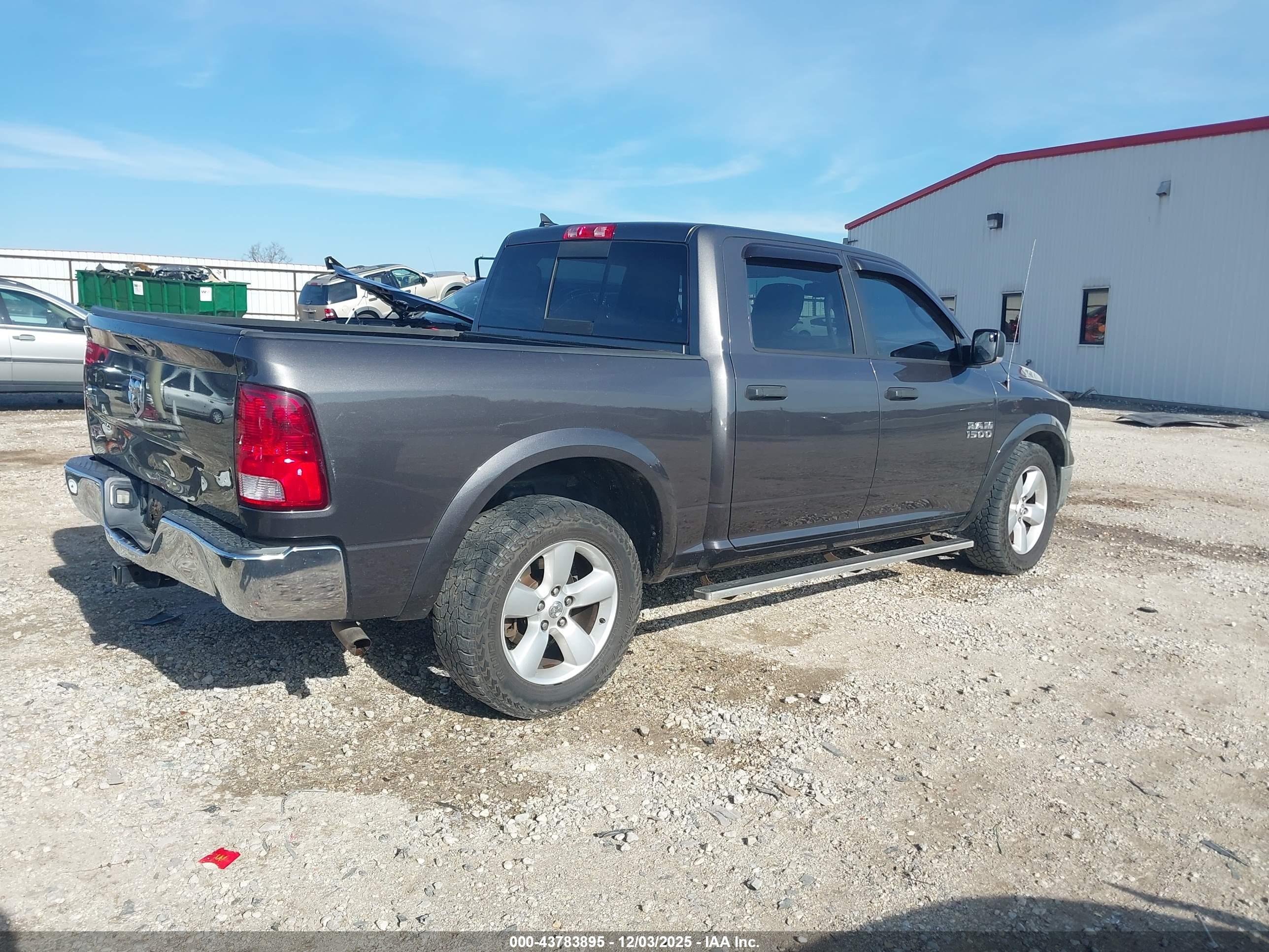 RAM 1500 image 4
