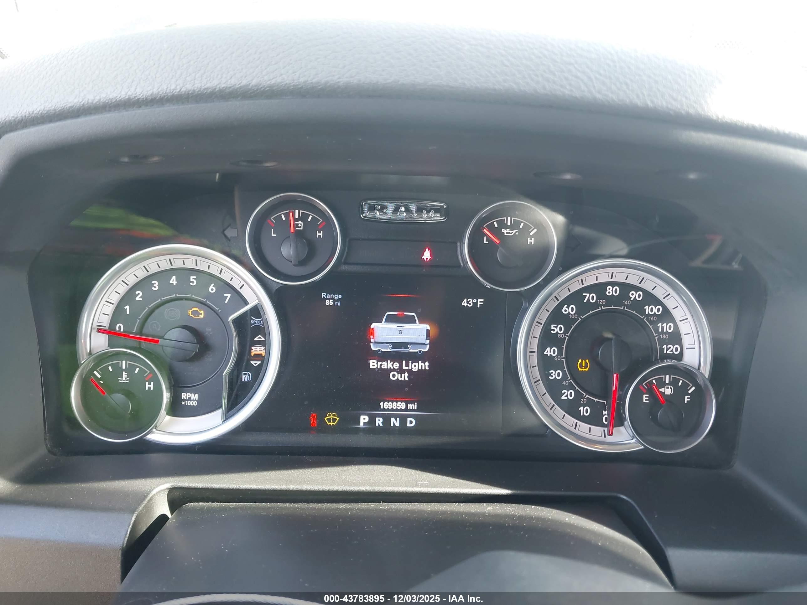 RAM 1500 image 7