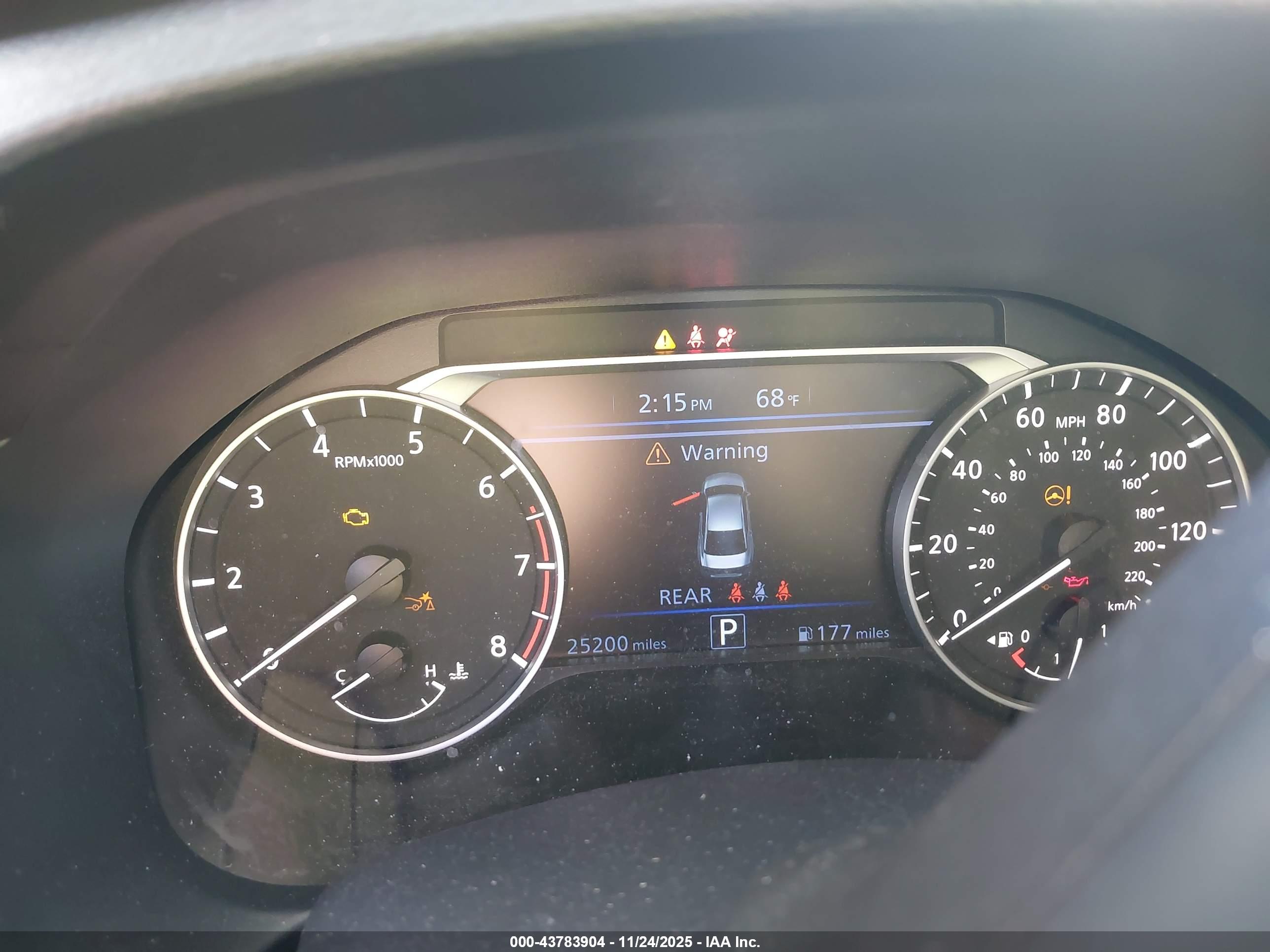 NISSAN ALTIMA image 7