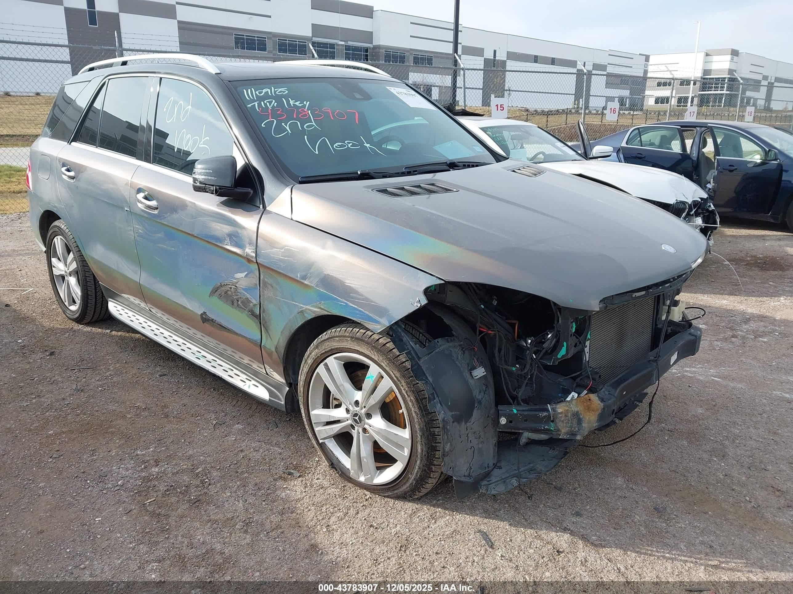 MERCEDES-BENZ ML image 6