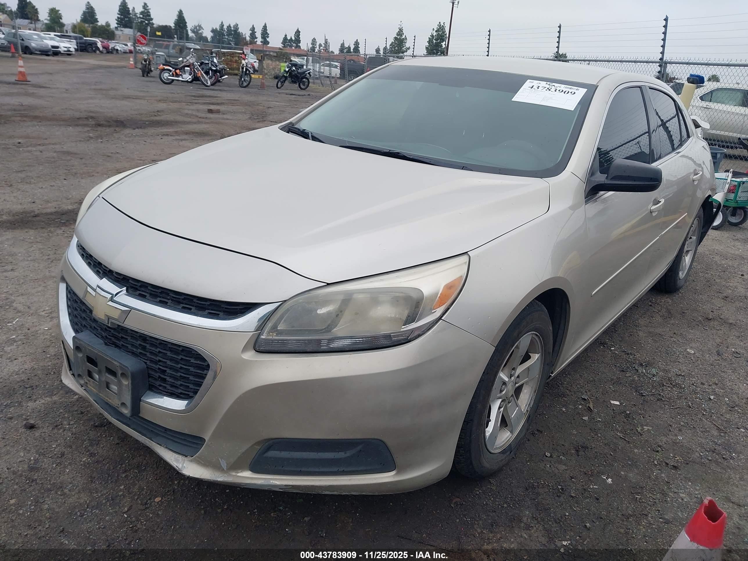 CHEVROLET MALIBU image 2