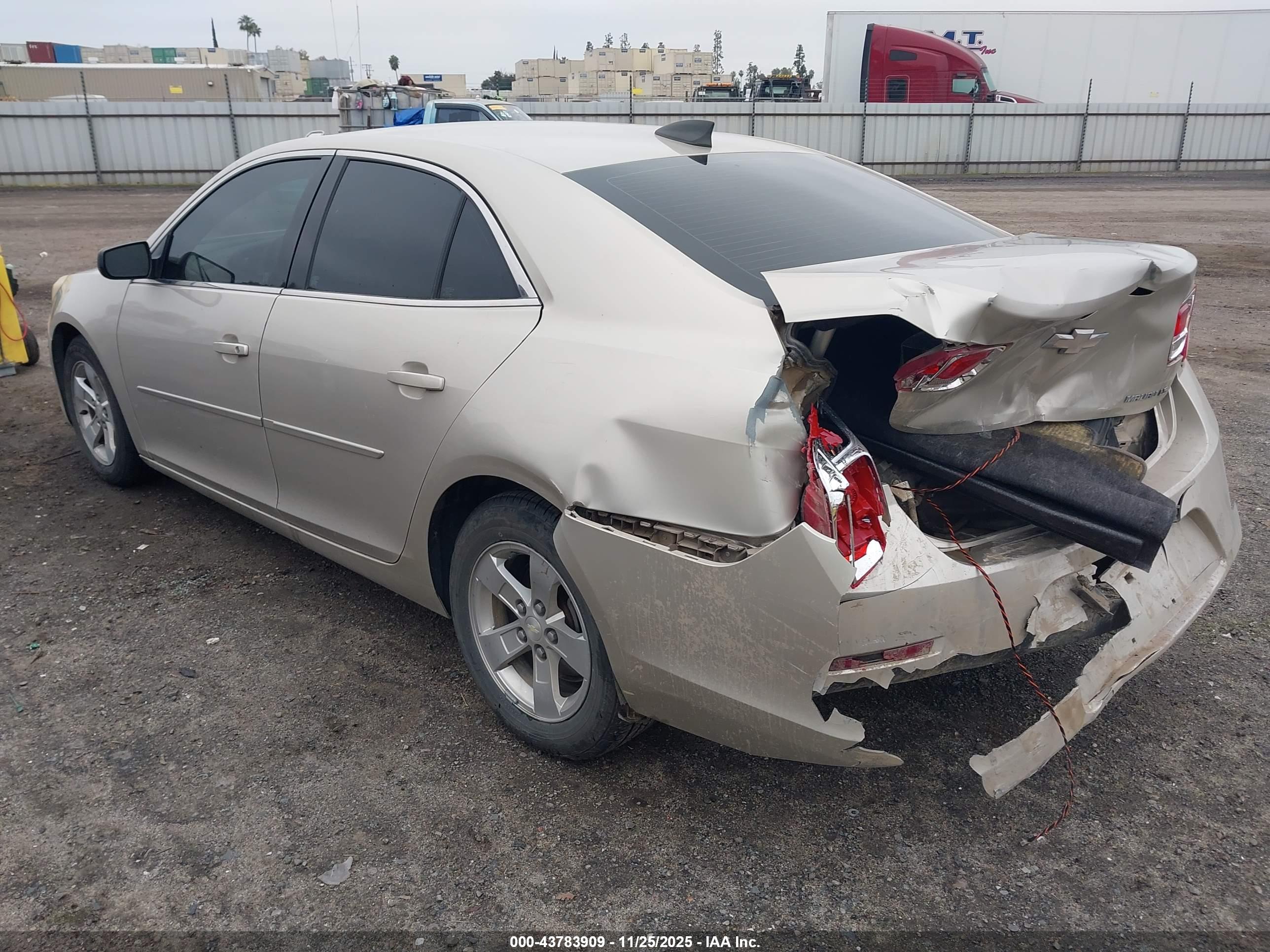 CHEVROLET MALIBU image 3