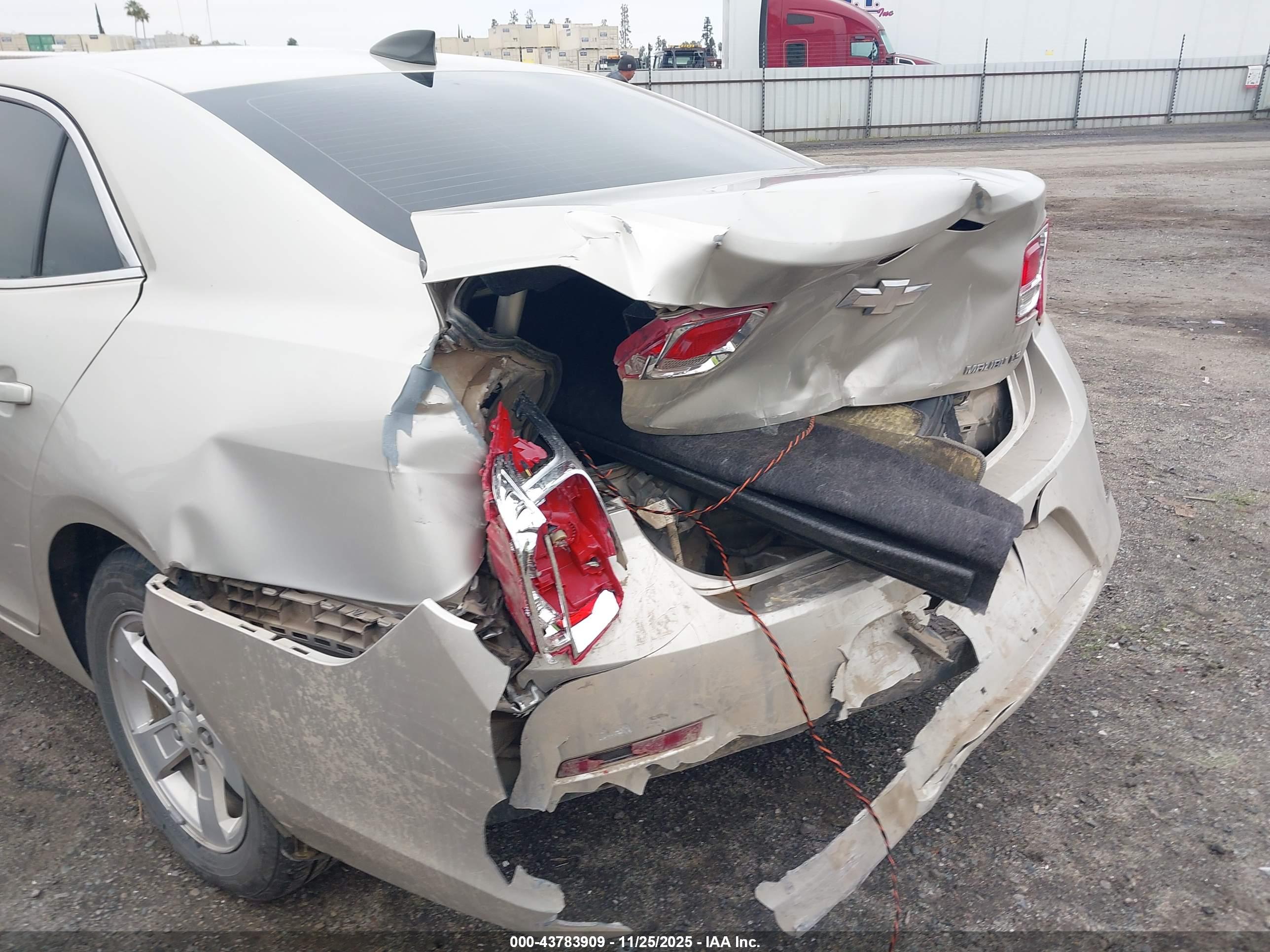 CHEVROLET MALIBU image 6