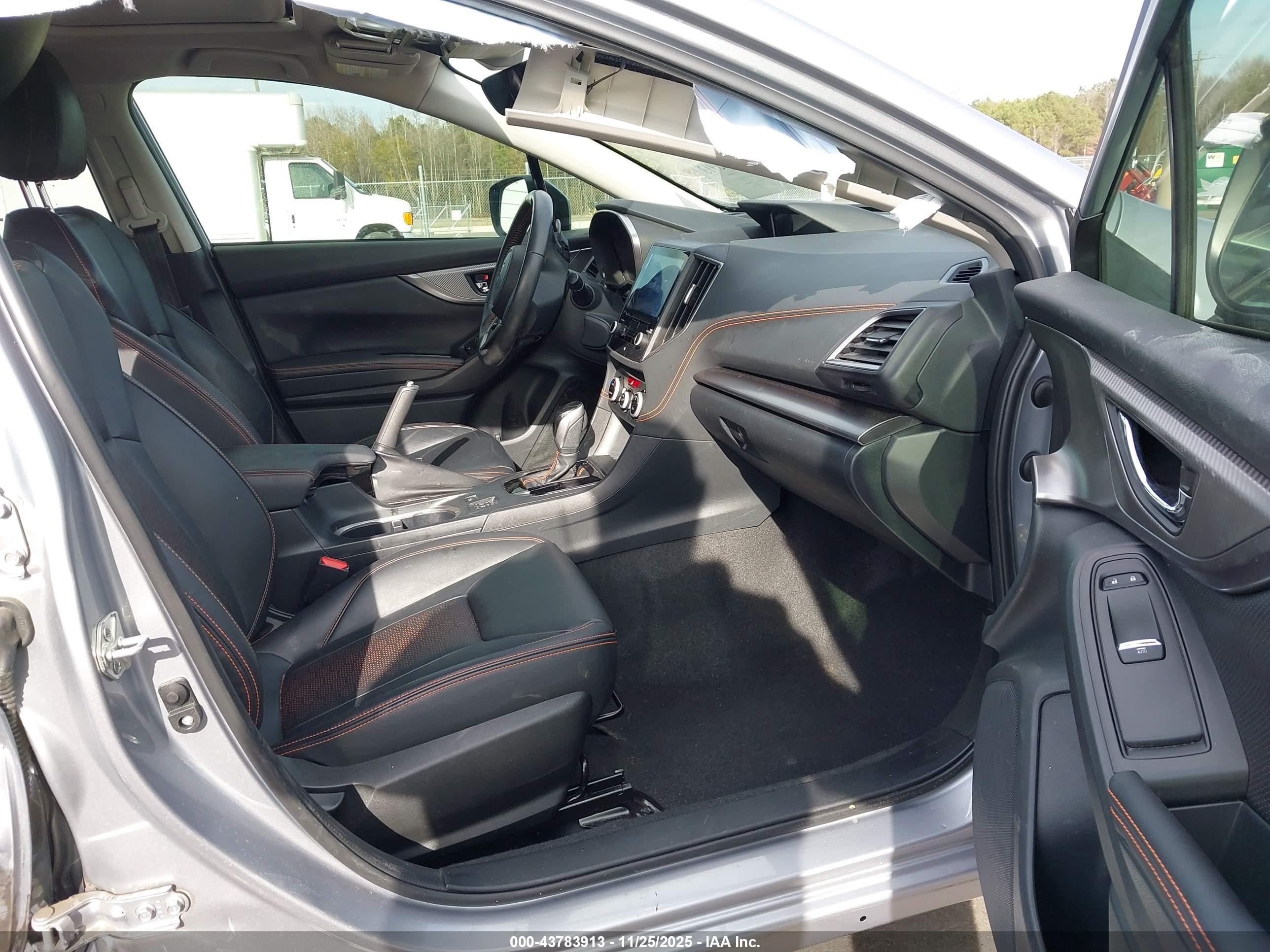 SUBARU CROSSTREK image 5