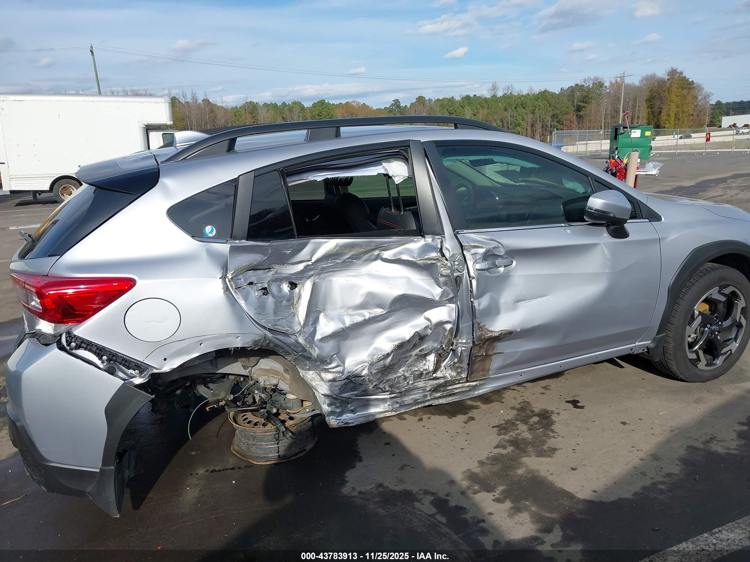 SUBARU CROSSTREK image 6