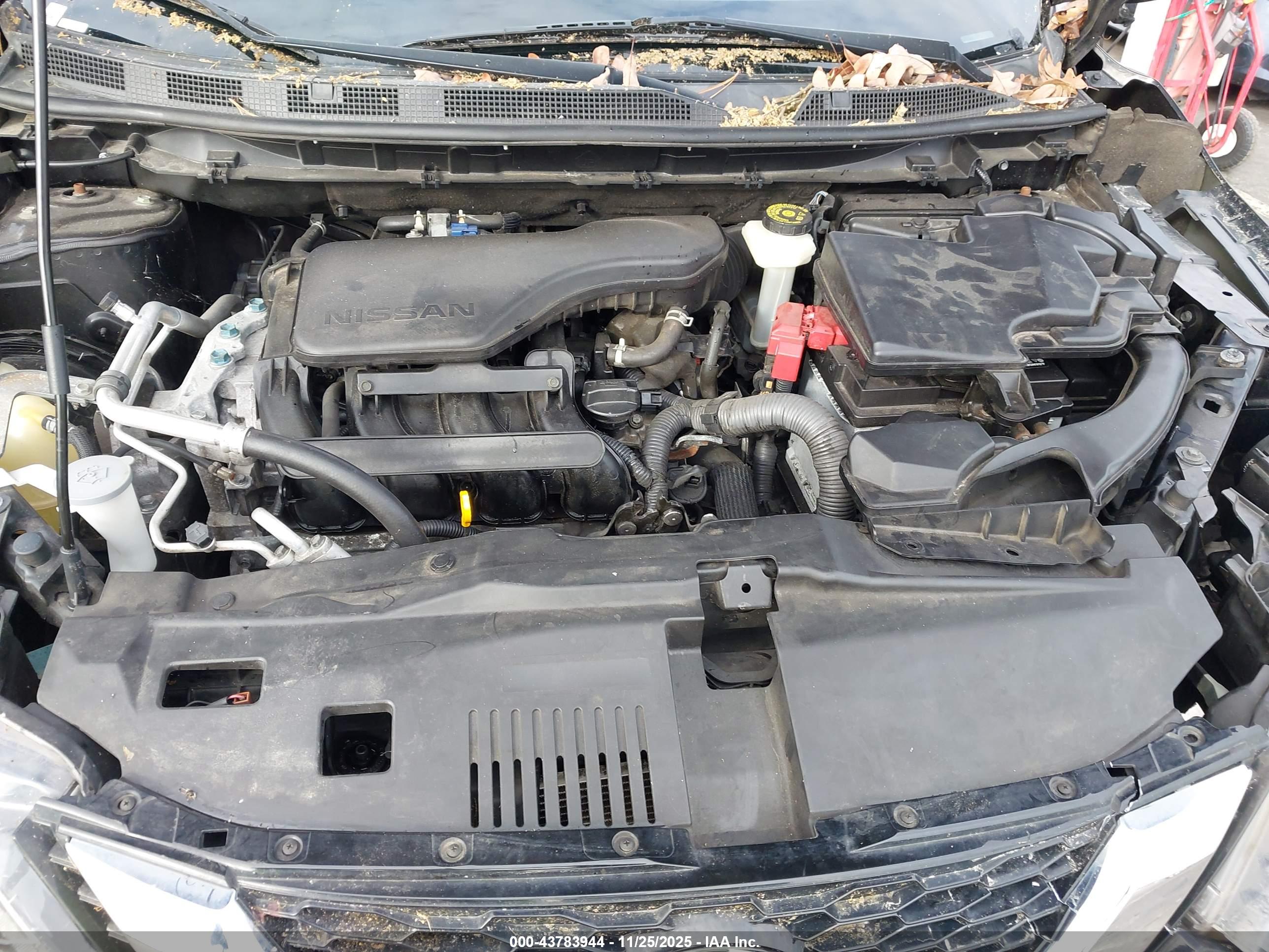 NISSAN ROGUE image 10
