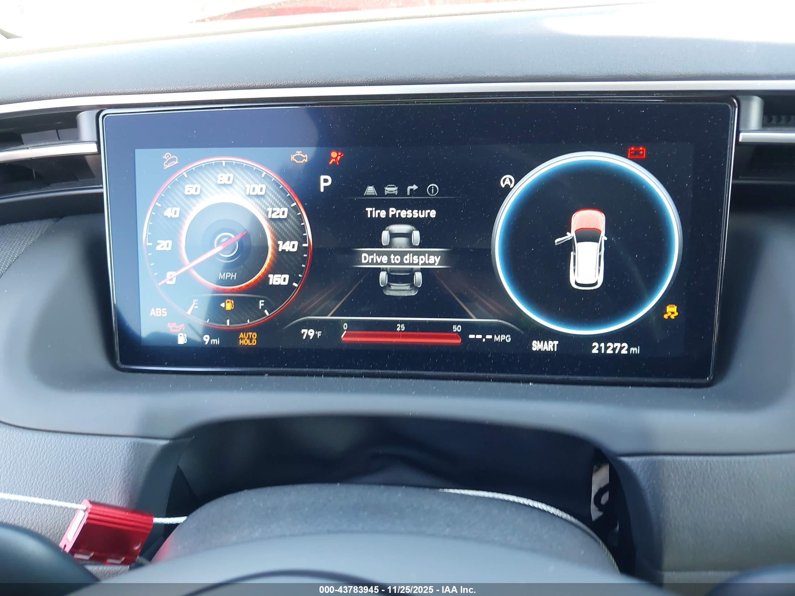HYUNDAI TUCSON image 7