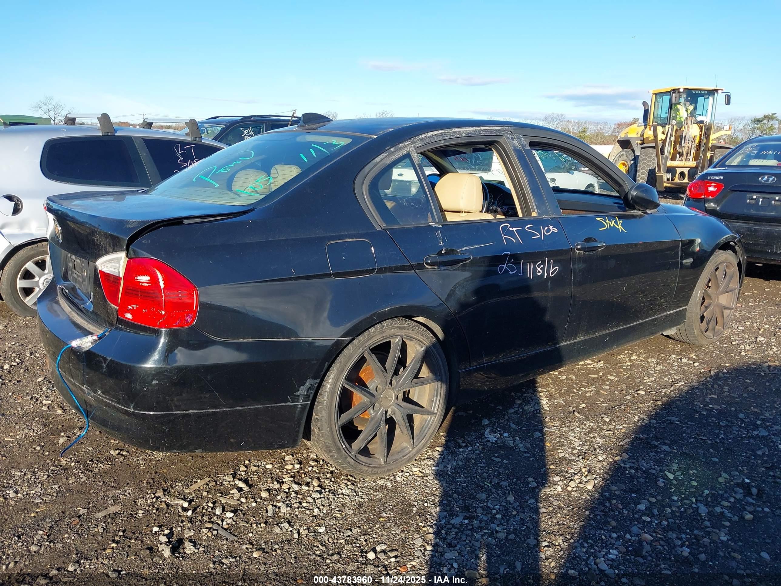 BMW 325I image 4