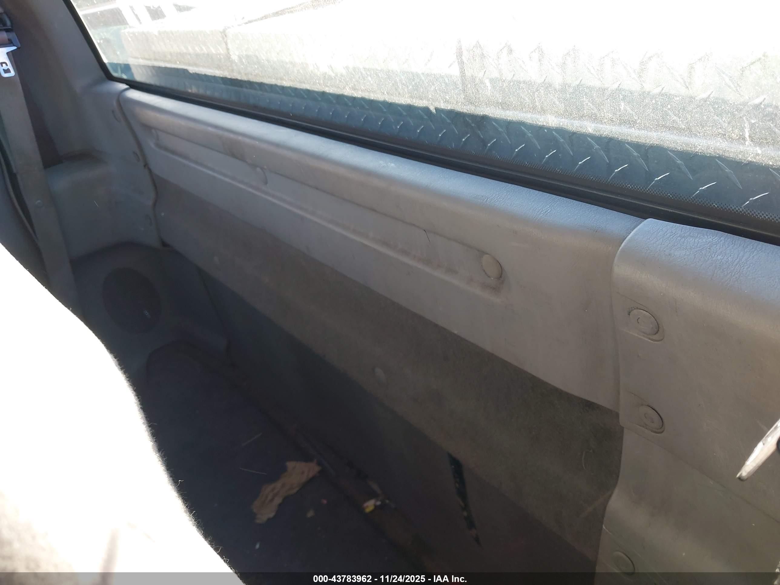 FORD F-150 image 8