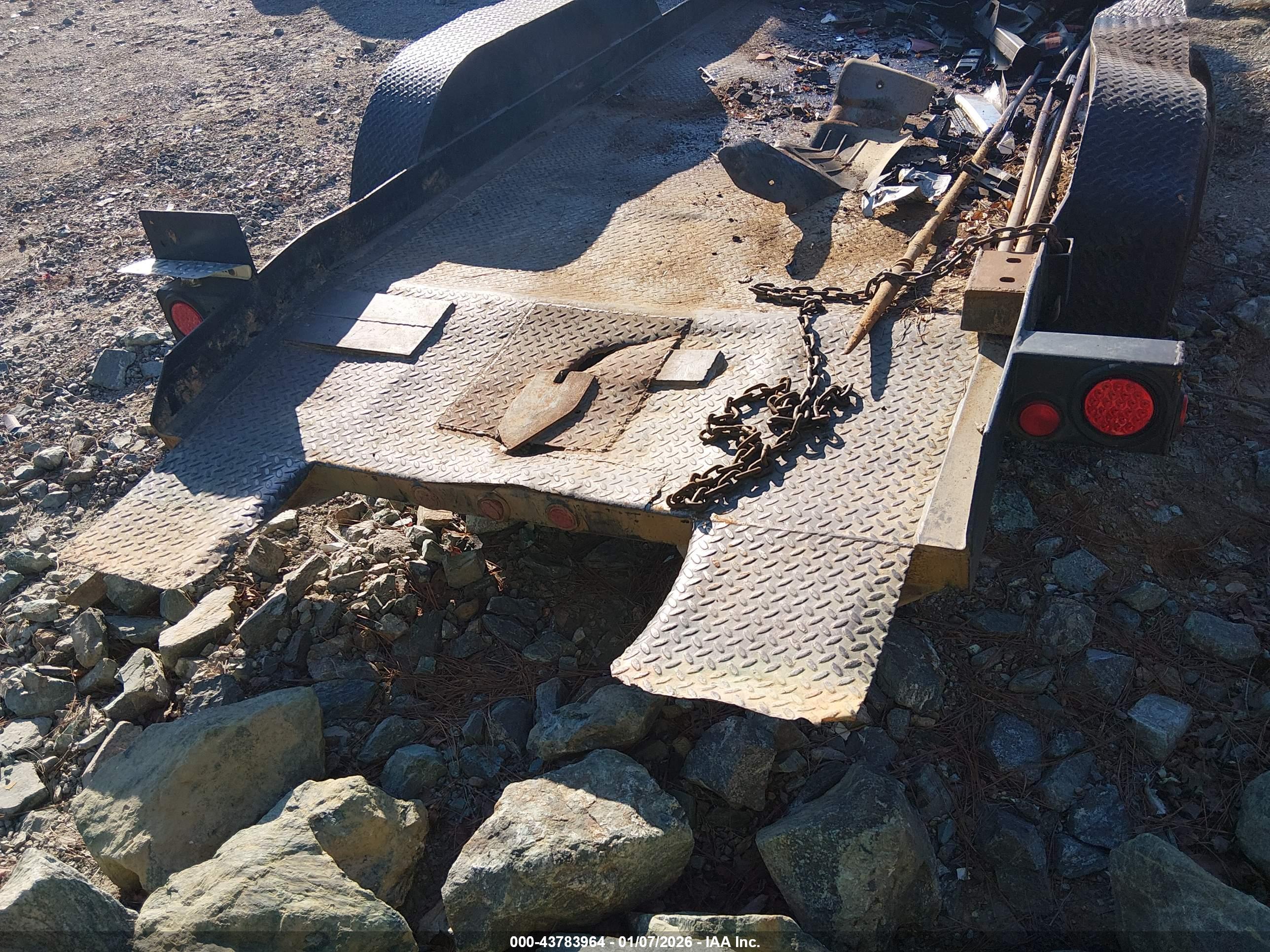 UTILITY TRAILER image 8