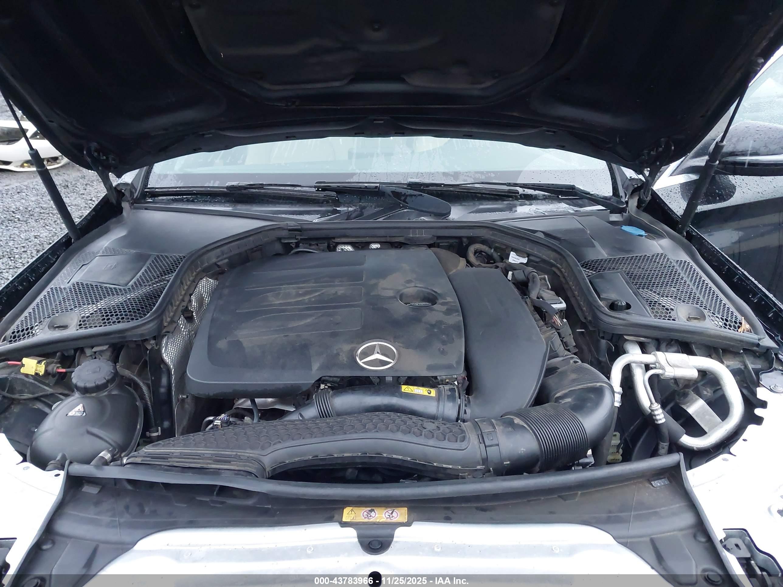 MERCEDES-BENZ C image 10