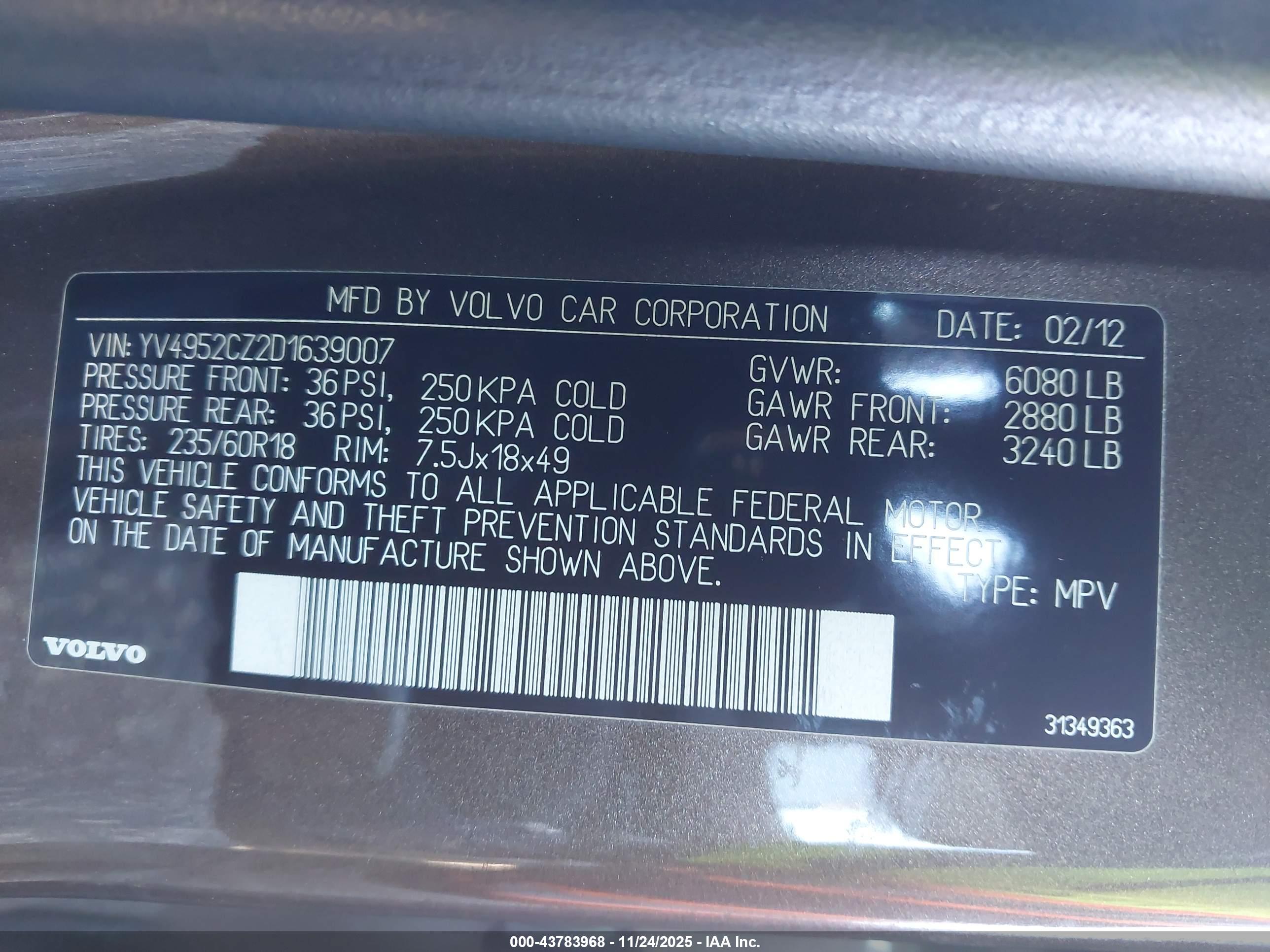 VOLVO XC90 image 9